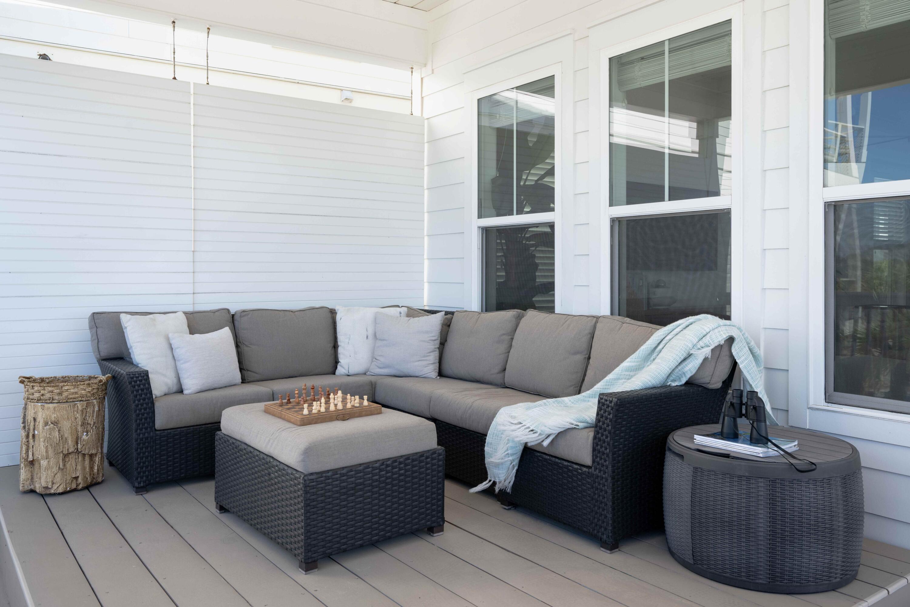 1466 Seaside Circle