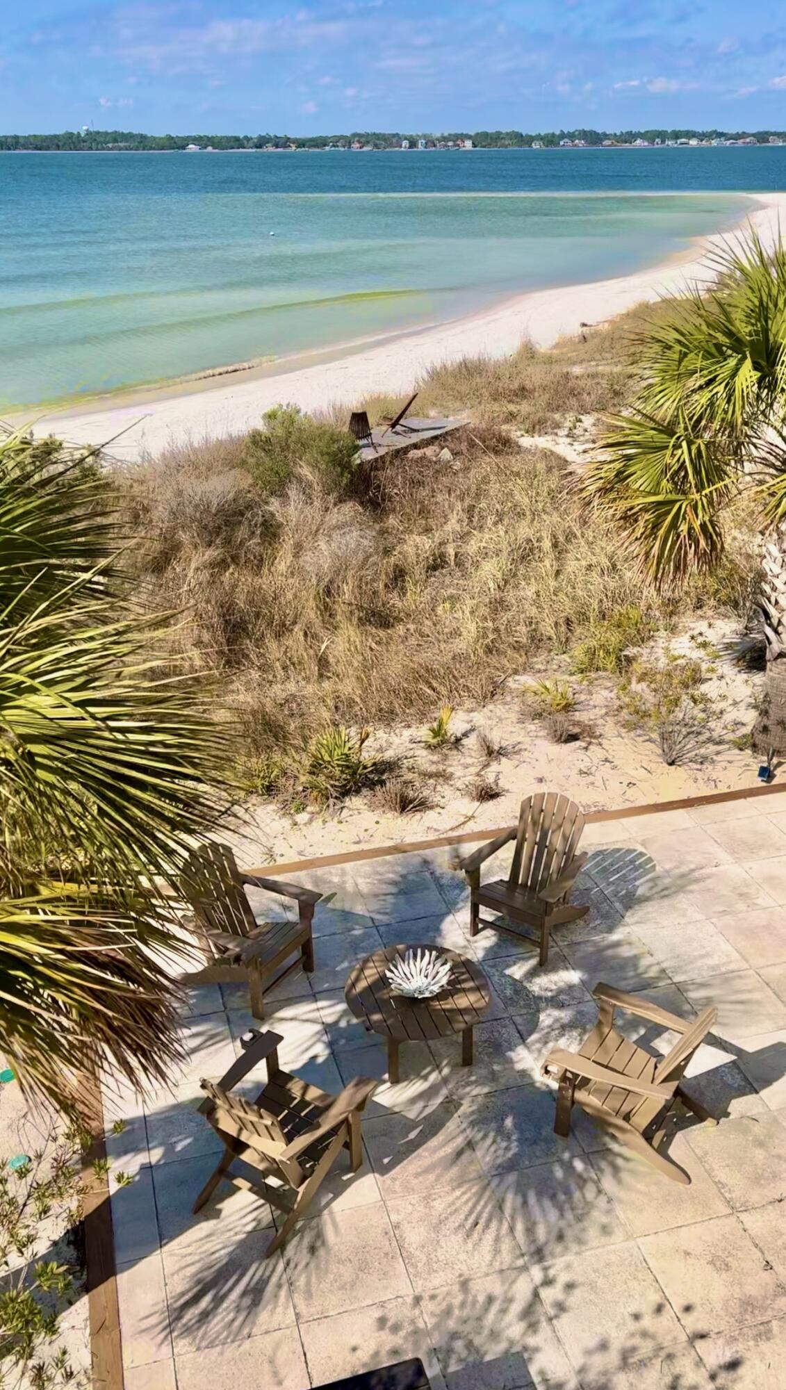 1466 Seaside Circle