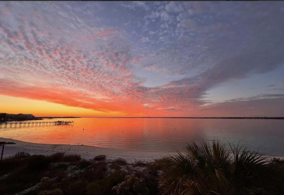 1466 Seaside Circle