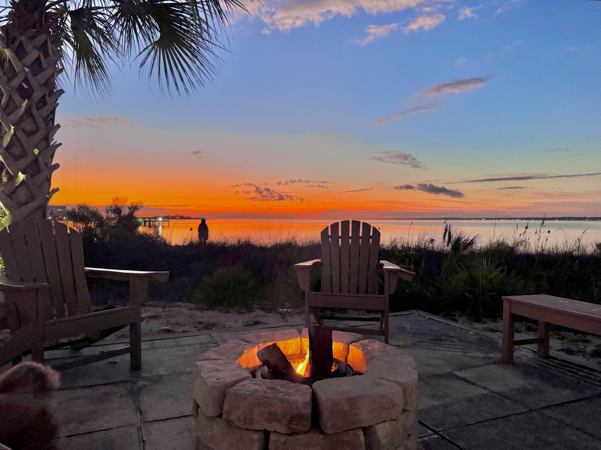 1466 Seaside Circle