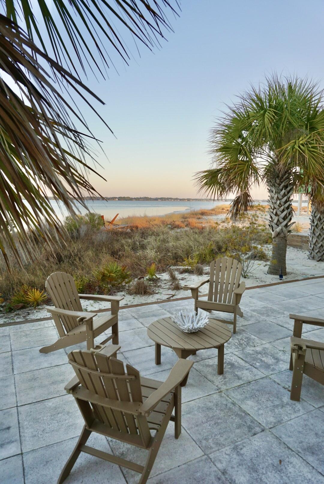 1466 Seaside Circle