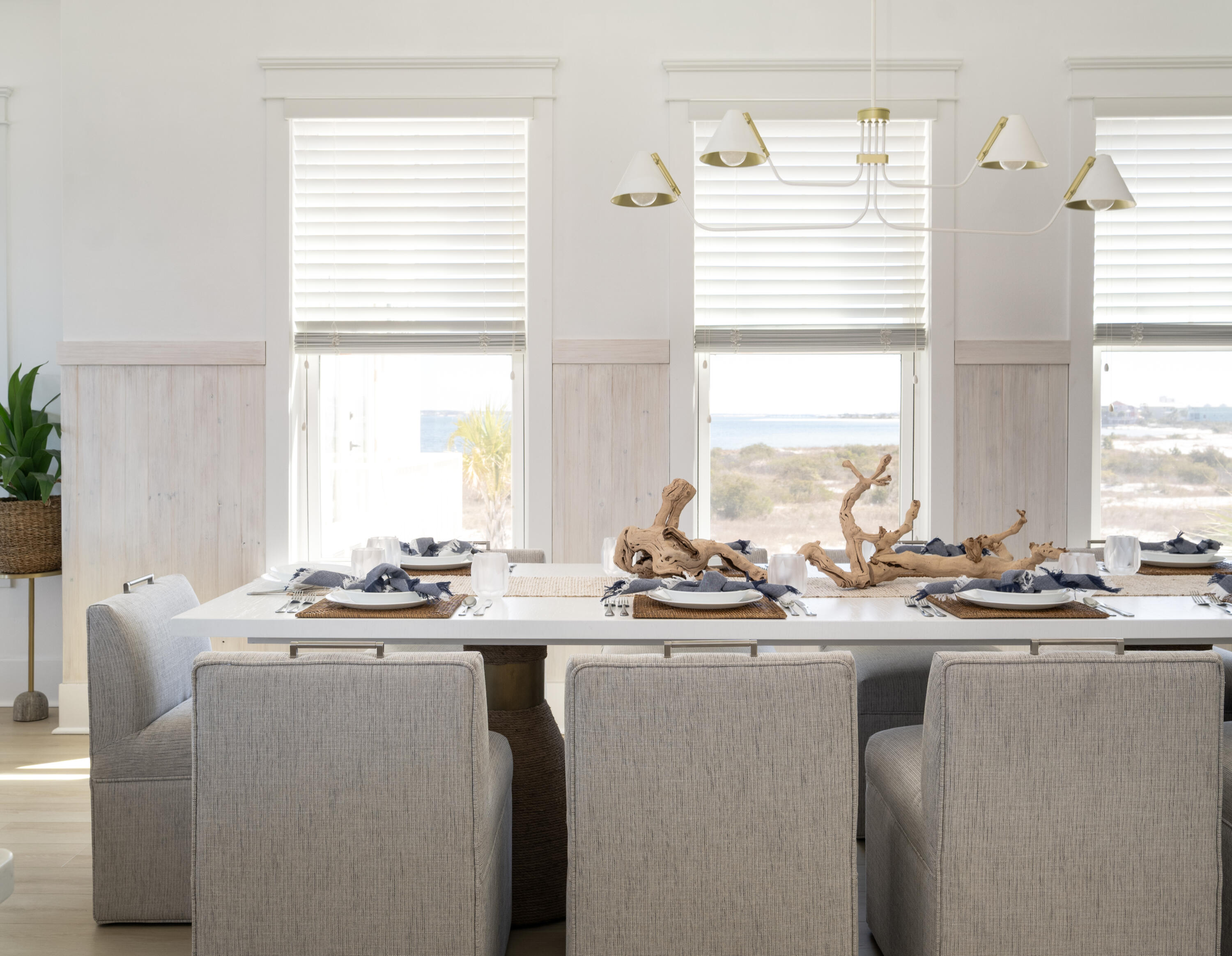 1466 Seaside Circle