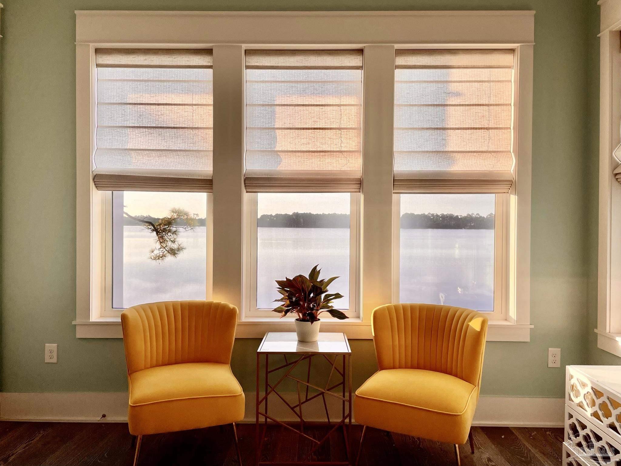 2975 Holley Point Rd