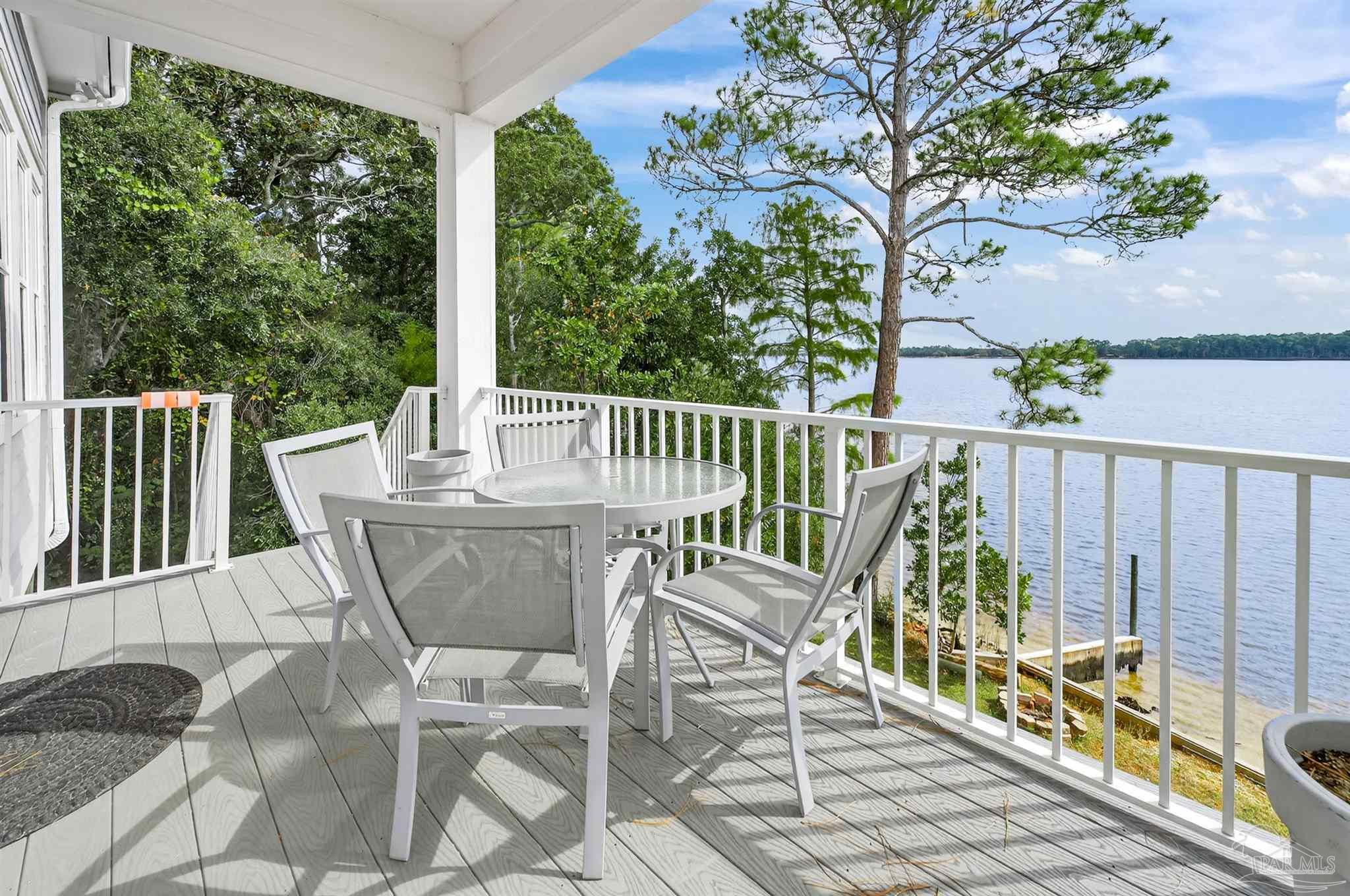 2975 Holley Point Rd