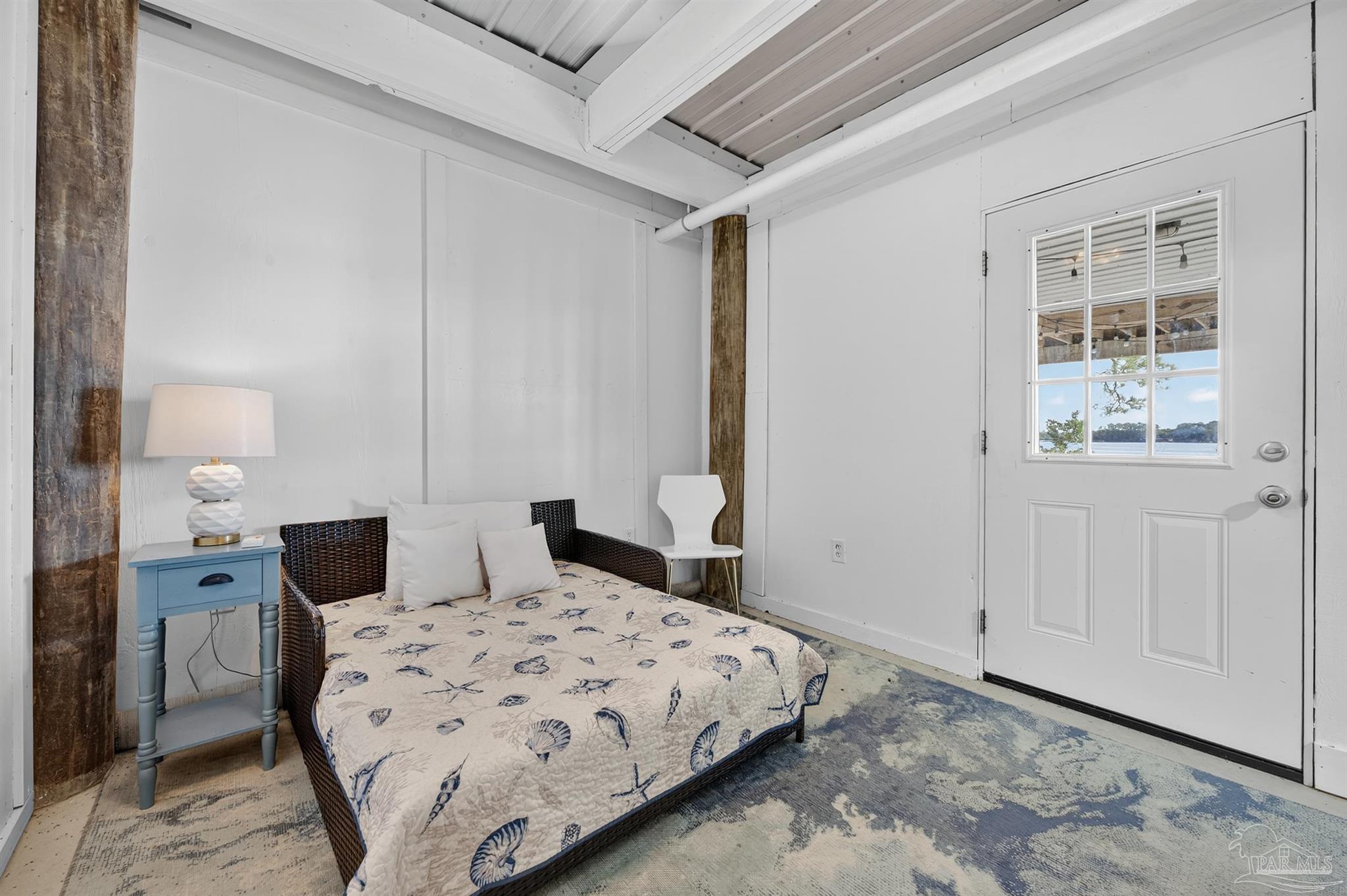 2975 Holley Point Rd