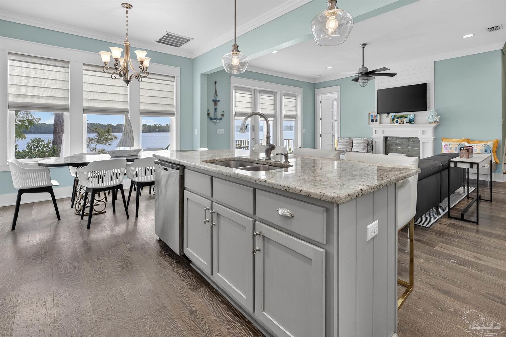 2975 Holley Point Rd