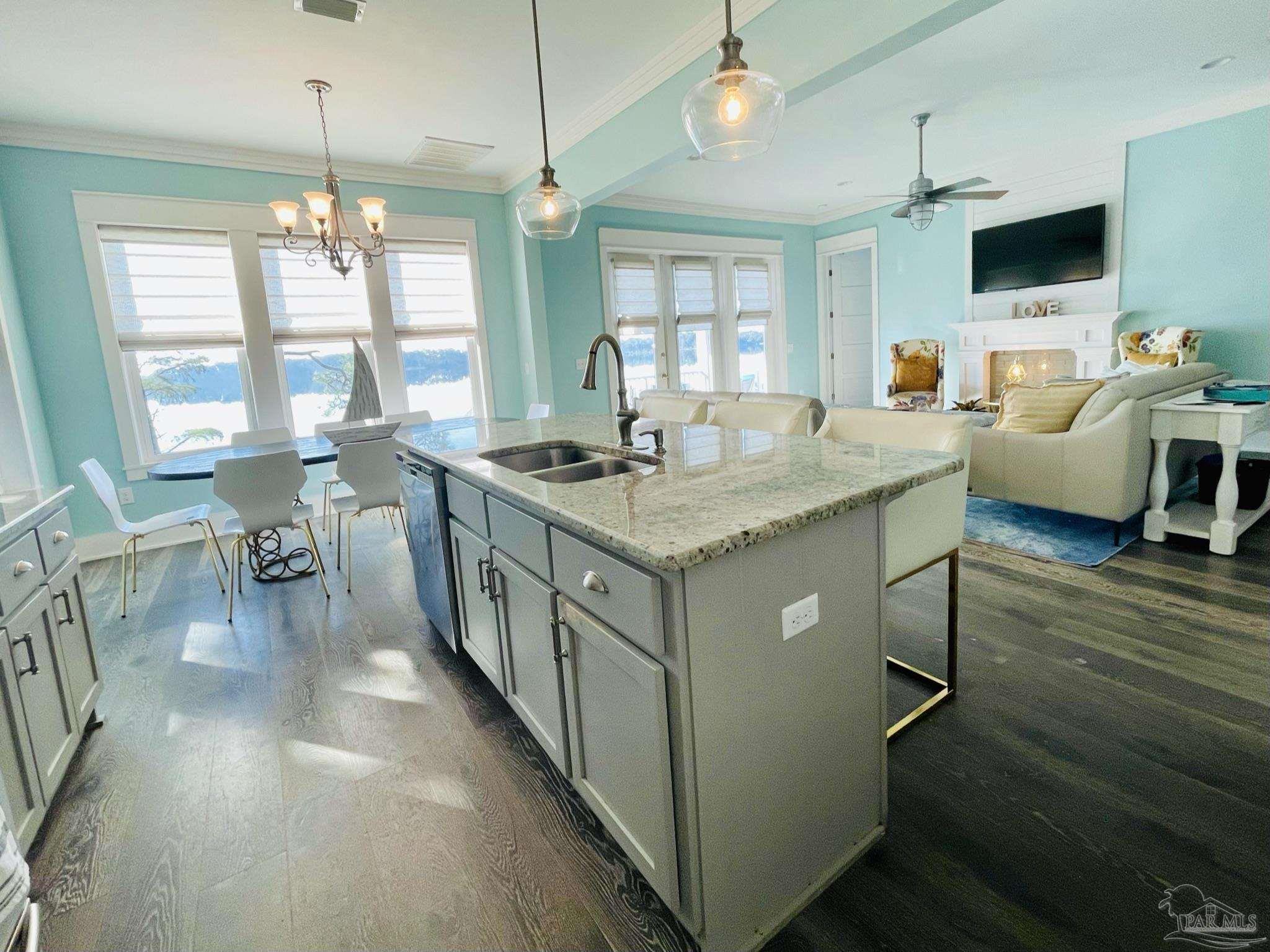 2975 Holley Point Rd