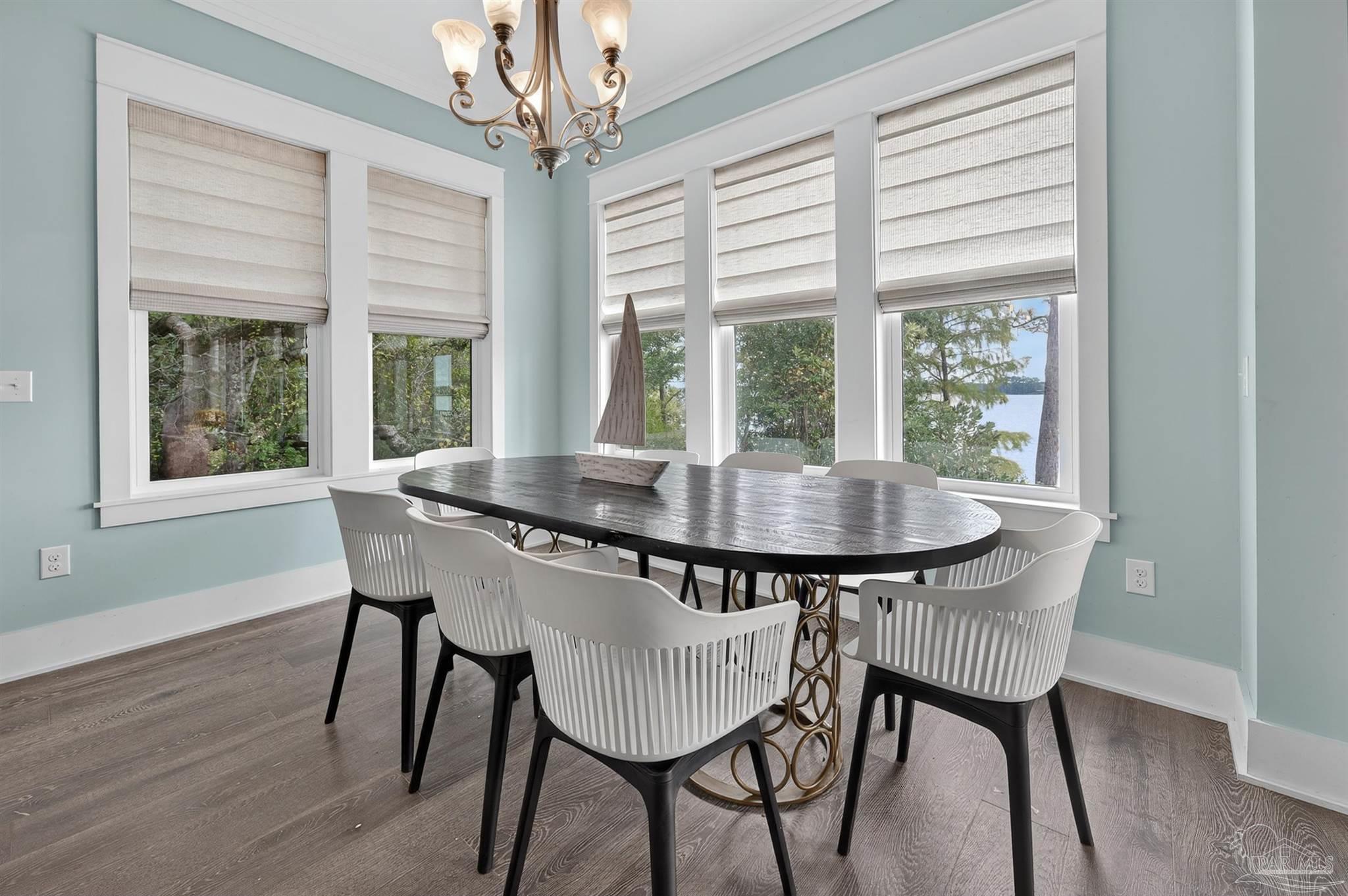 2975 Holley Point Rd