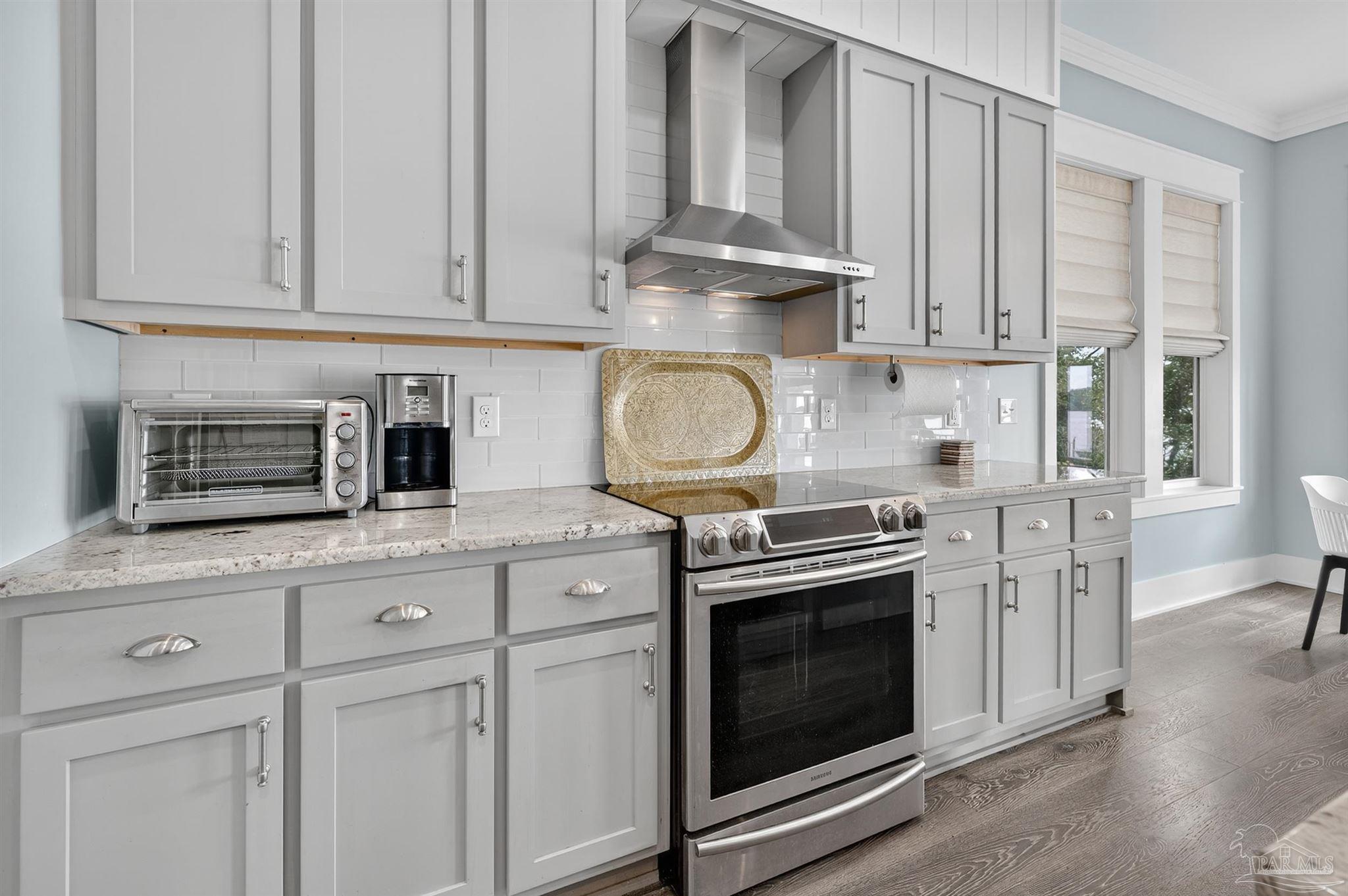 2975 Holley Point Rd