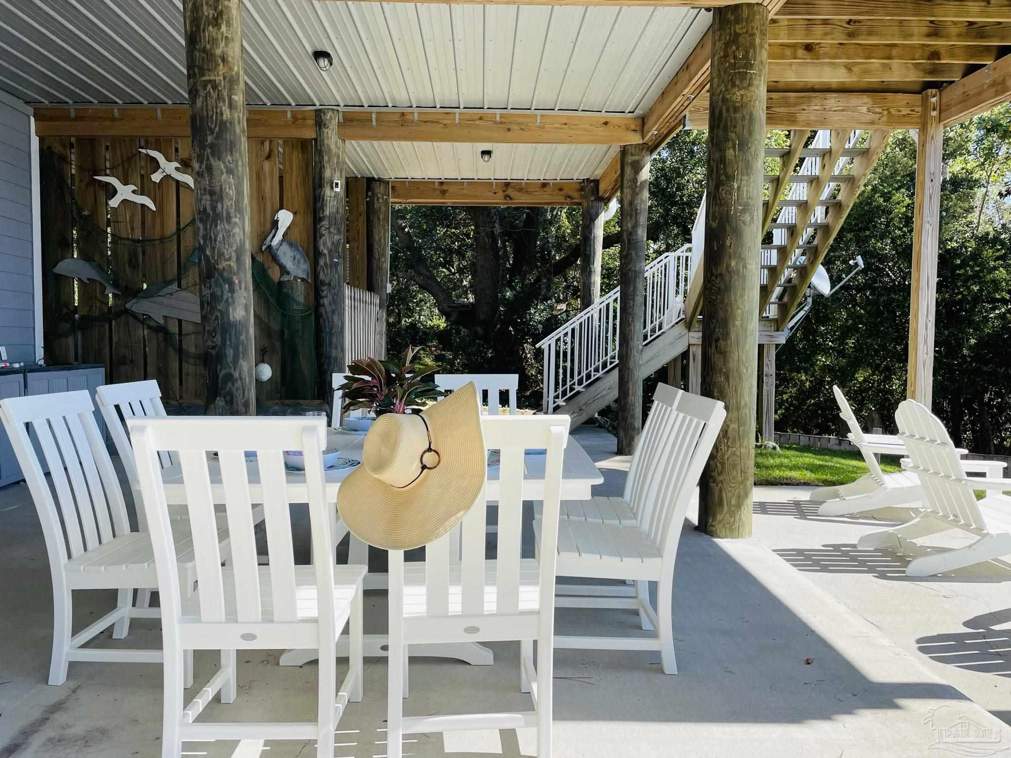 2975 Holley Point Rd