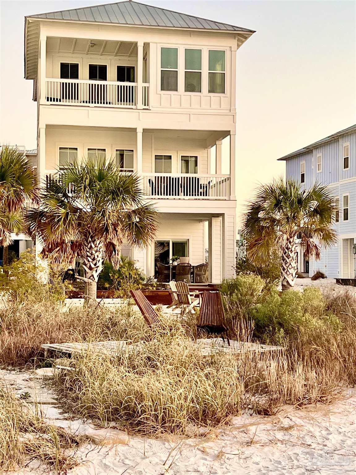 1466 Seaside Cir
