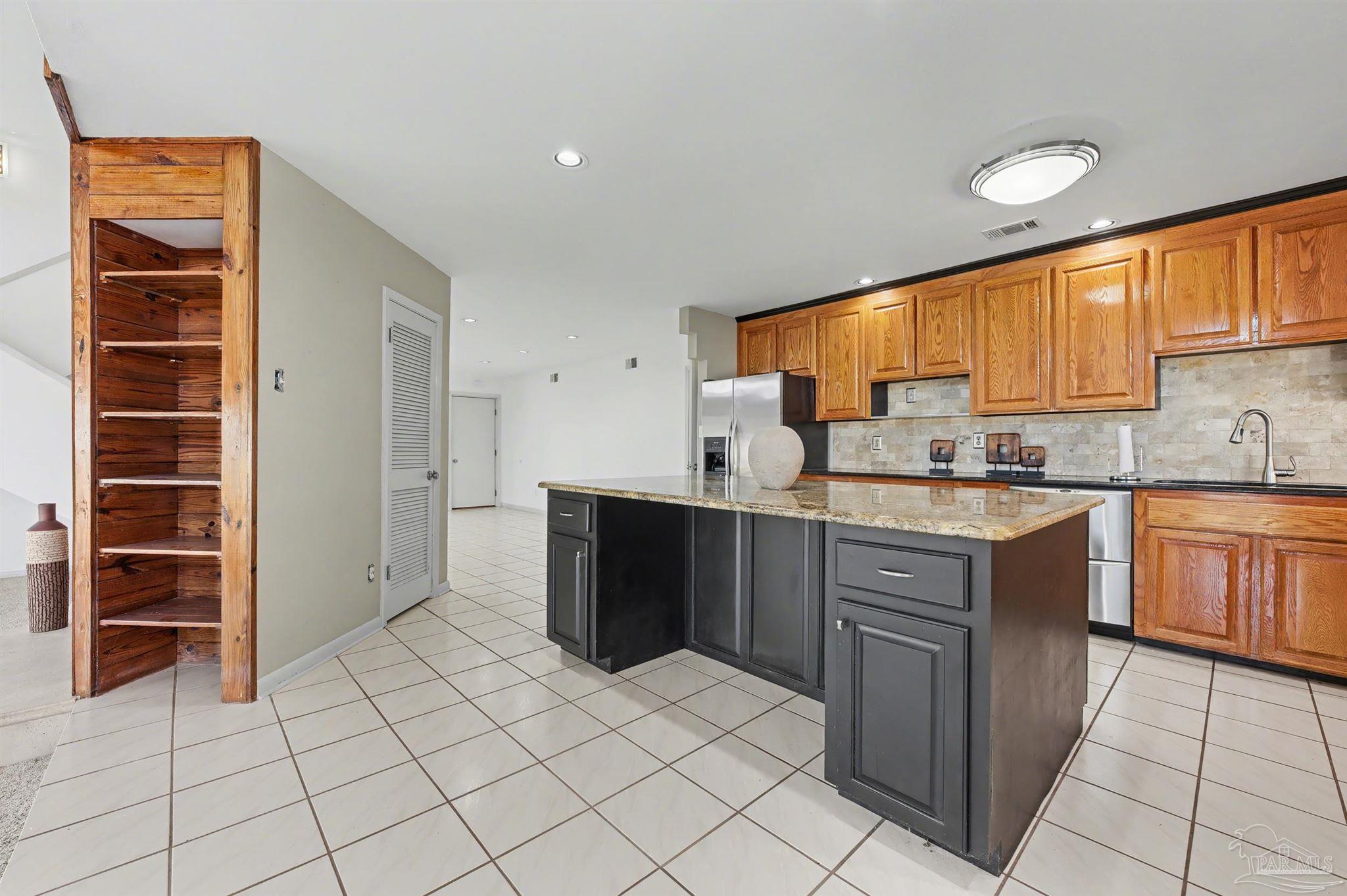 1567 Whisper Bay Blvd