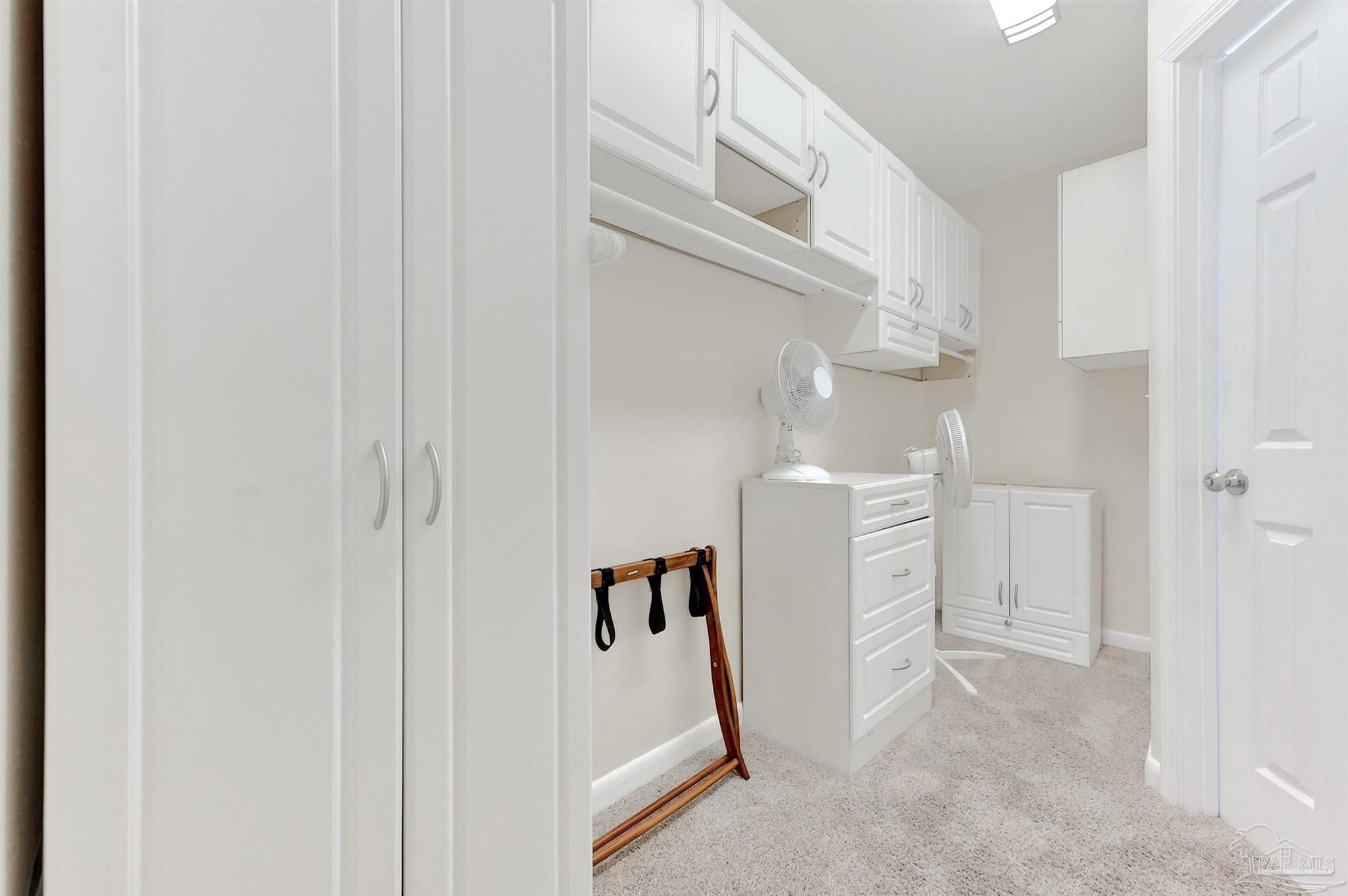 7569 White Sands Blvd