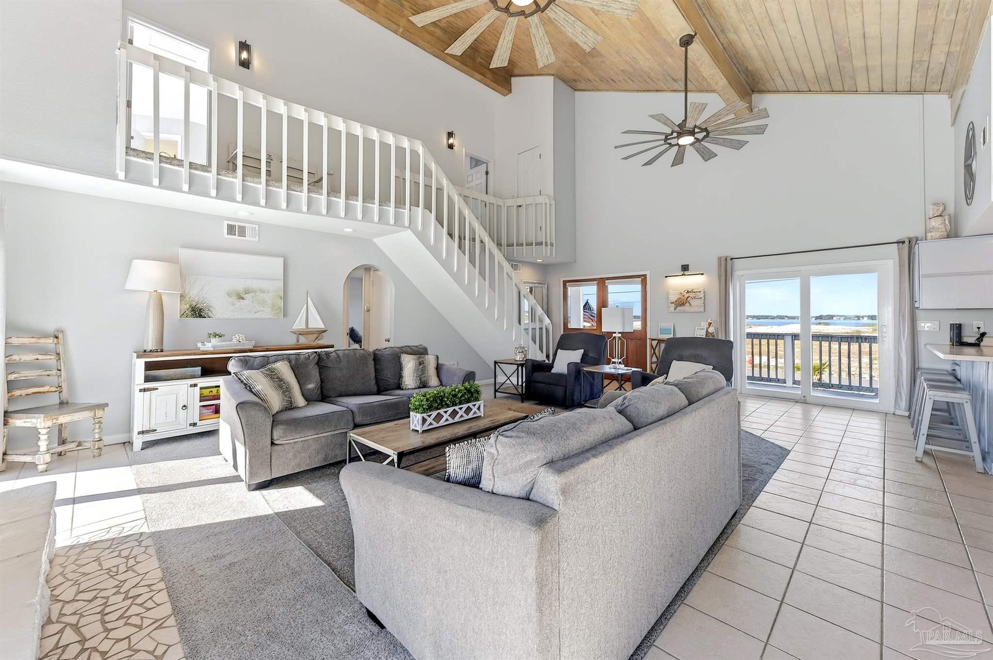 7569 White Sands Blvd