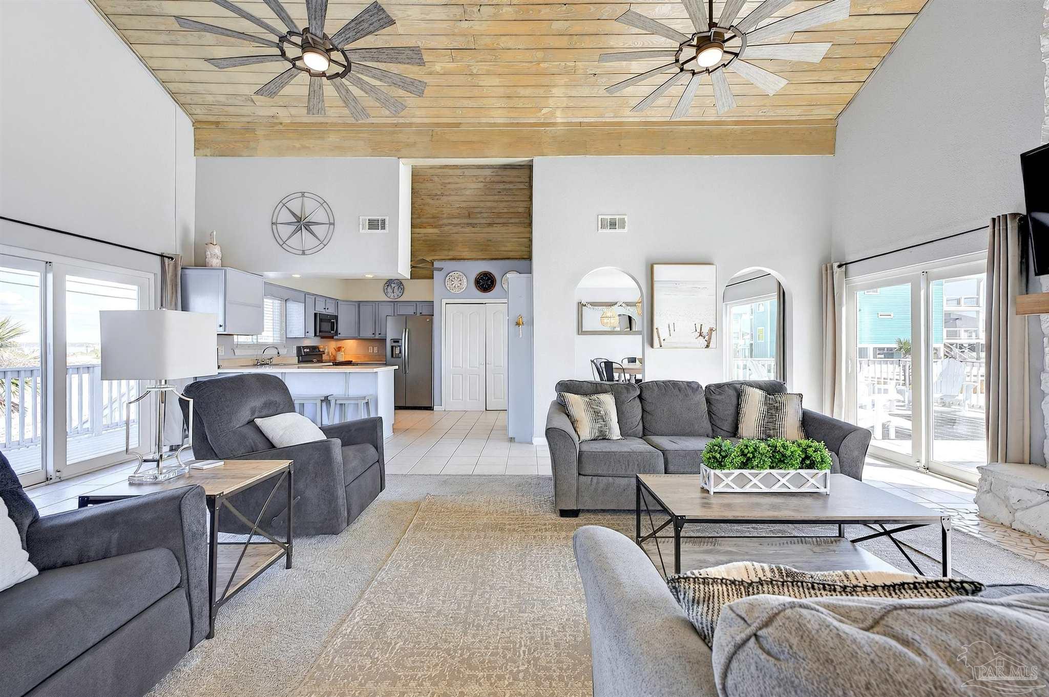 7569 White Sands Blvd