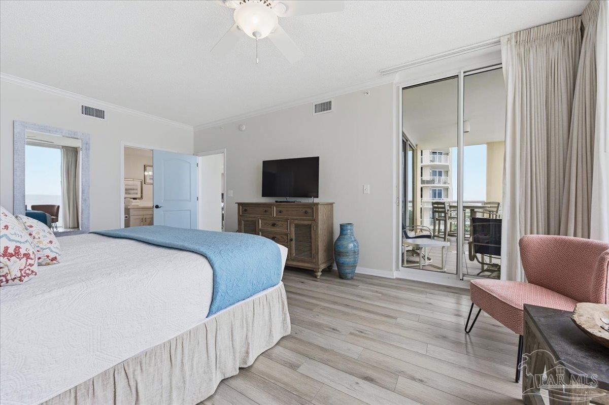 8477 Gulf Blvd # 601