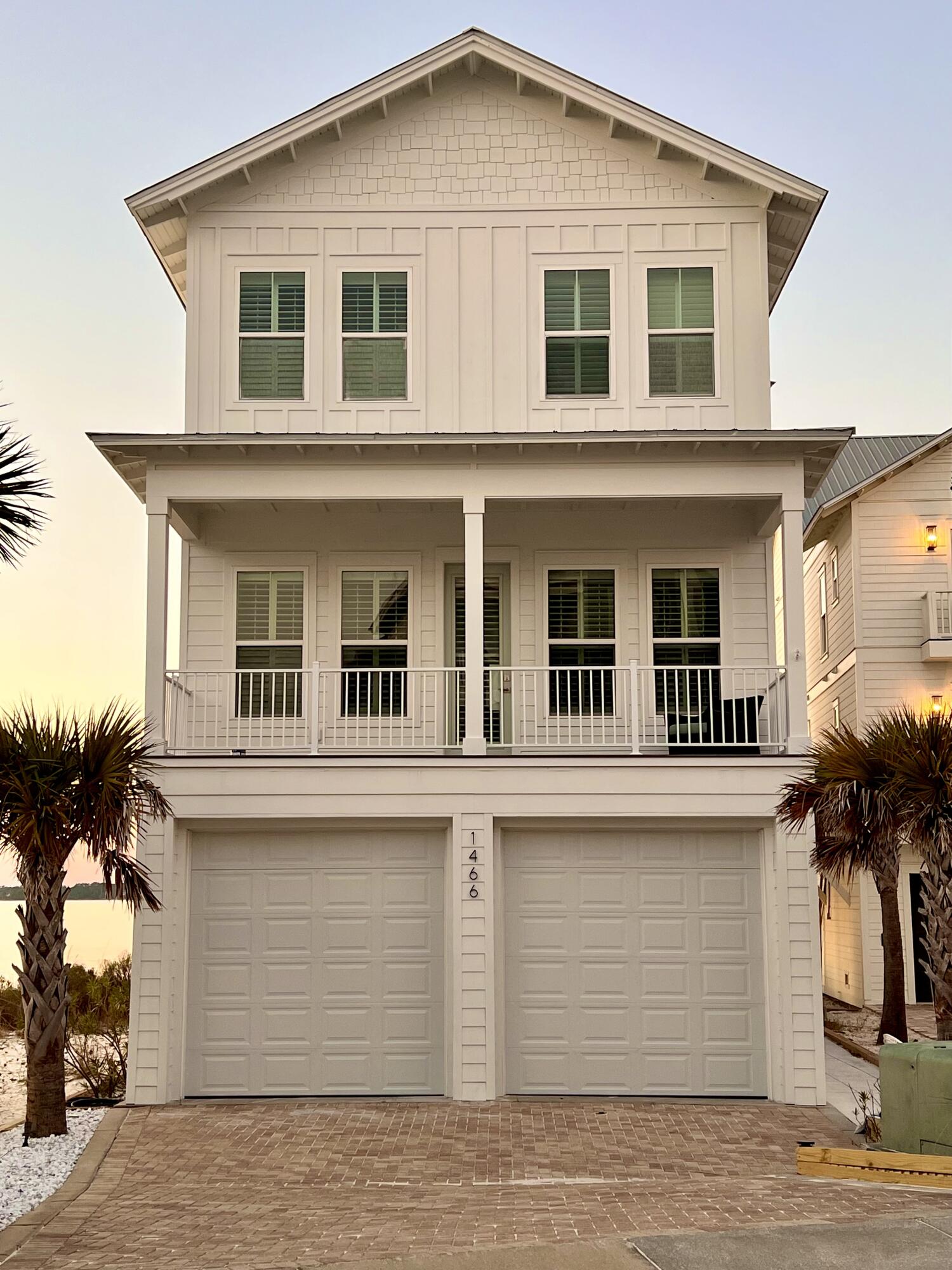 1466 Seaside Circle