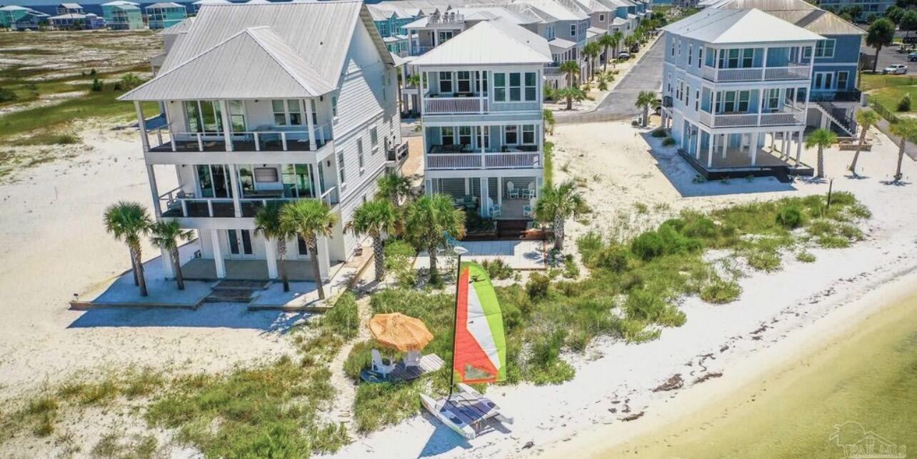 1466 Seaside Circle