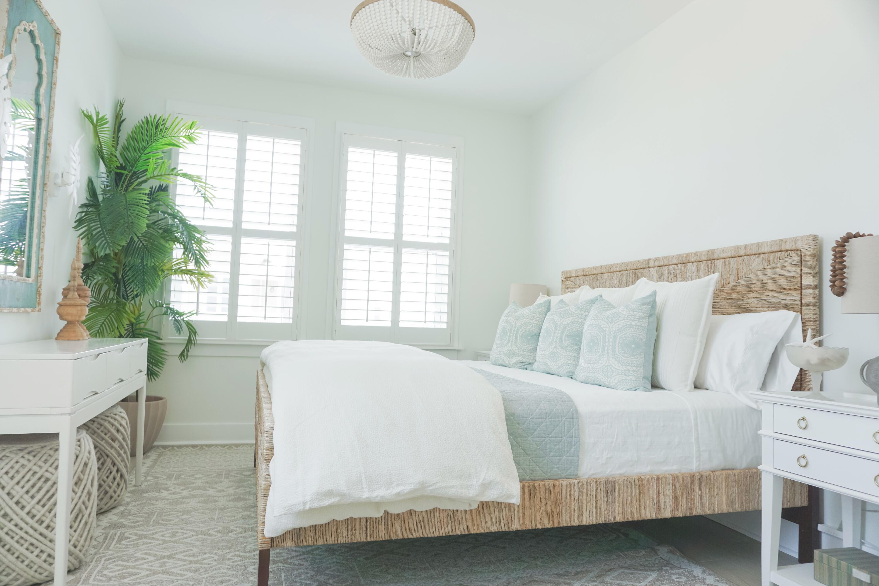 1466 Seaside Circle