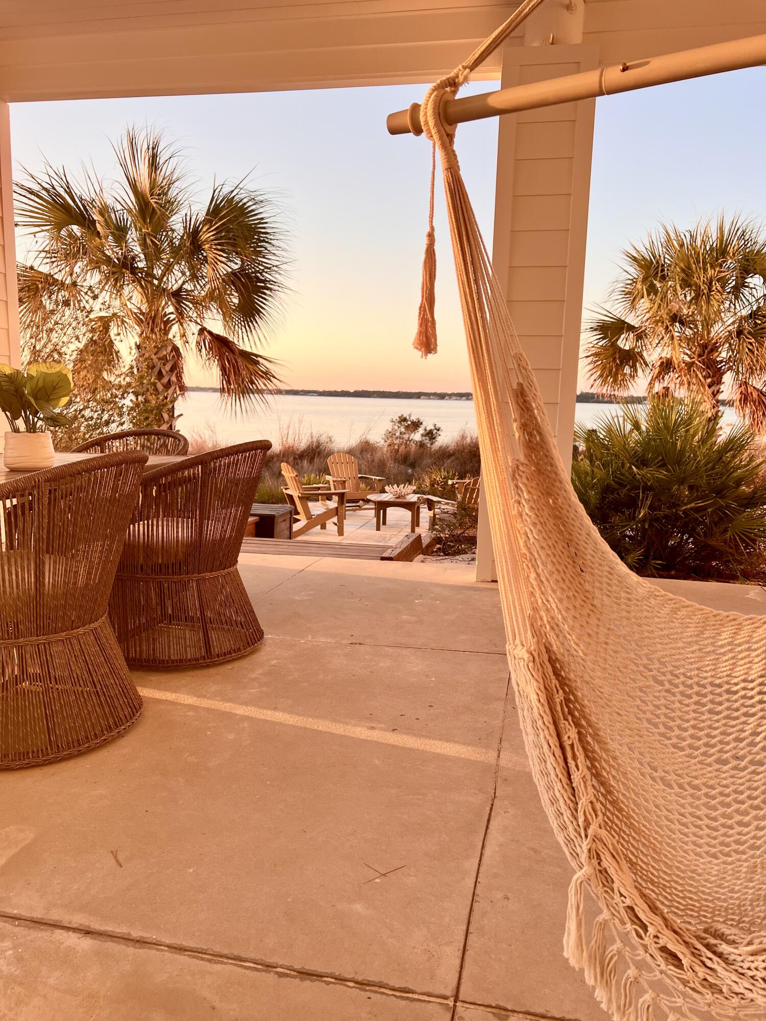 1466 Seaside Circle