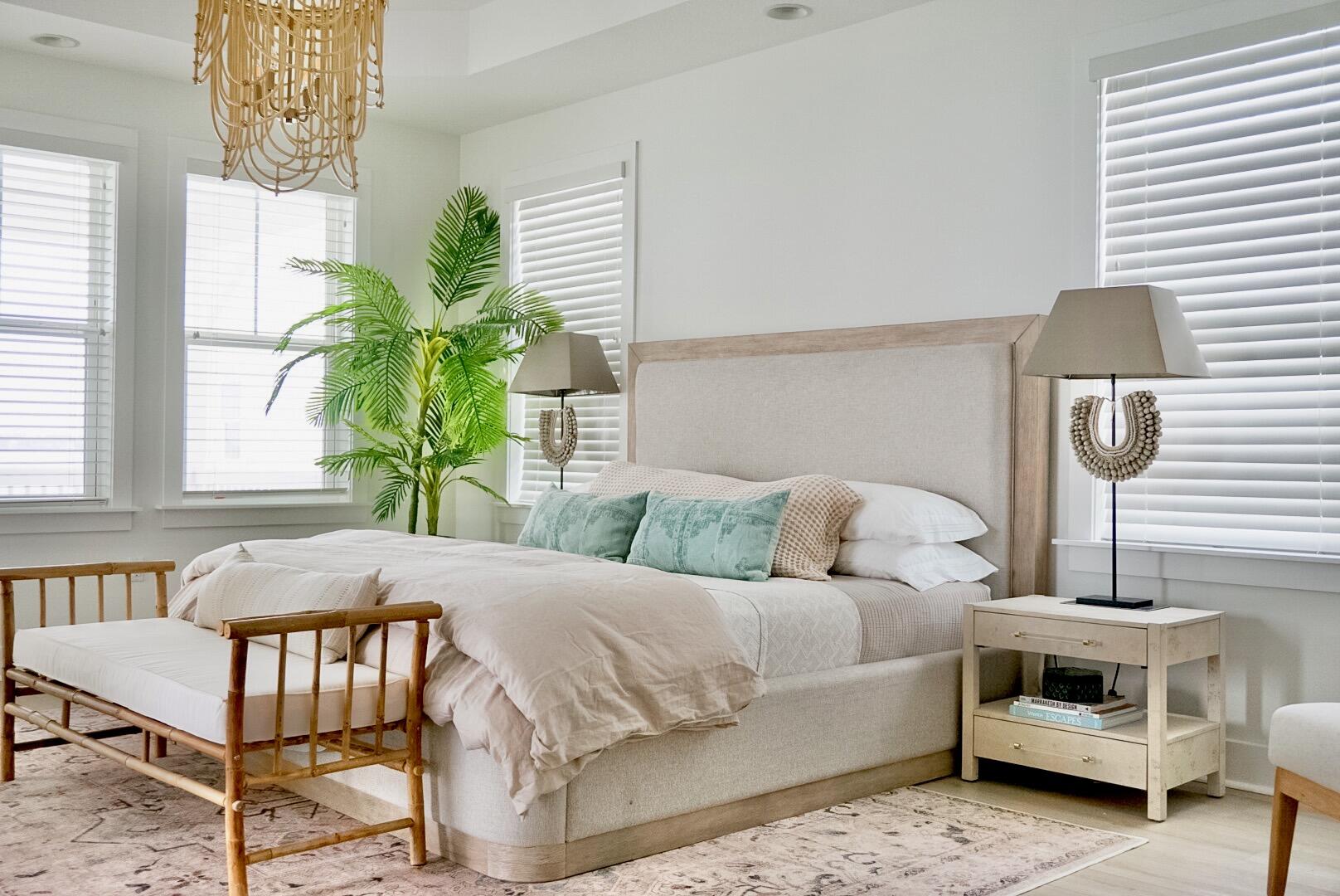 1466 Seaside Circle