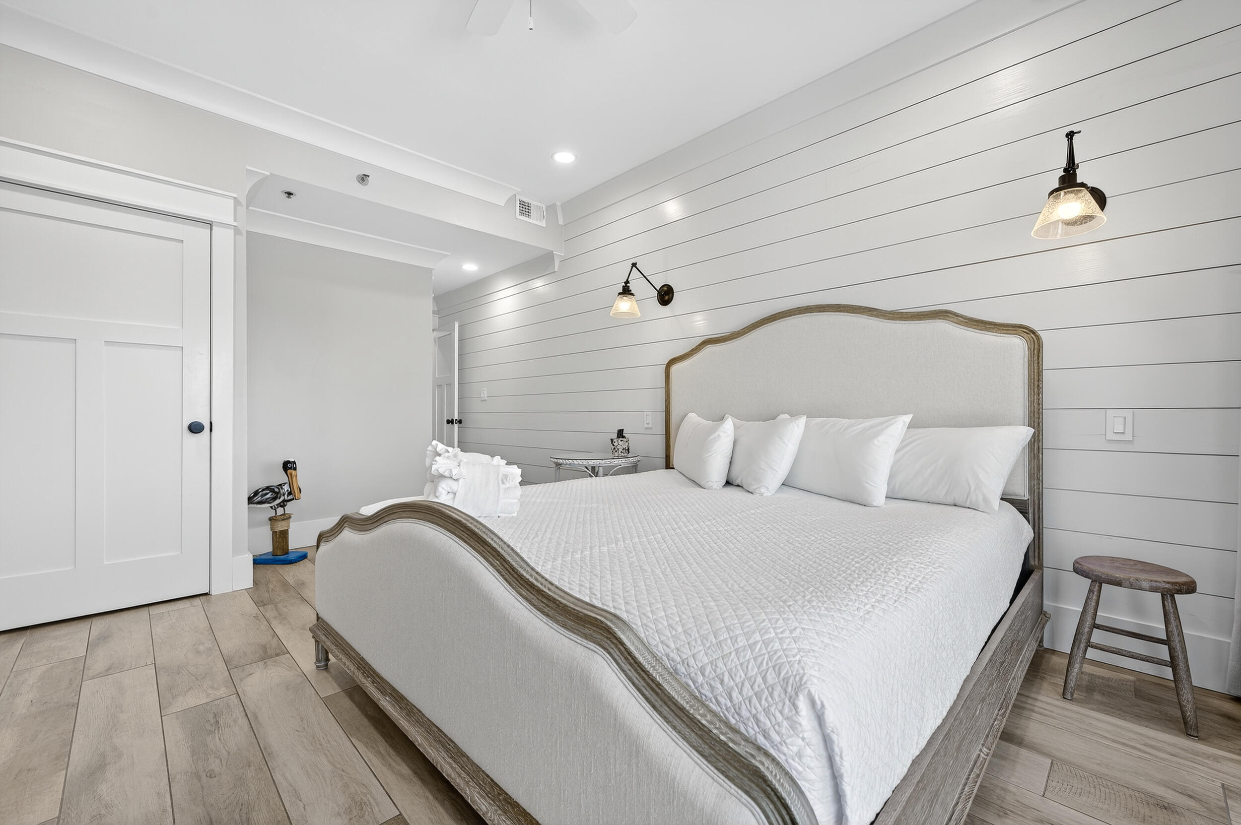 9011 W Us Highway 98, # B1005