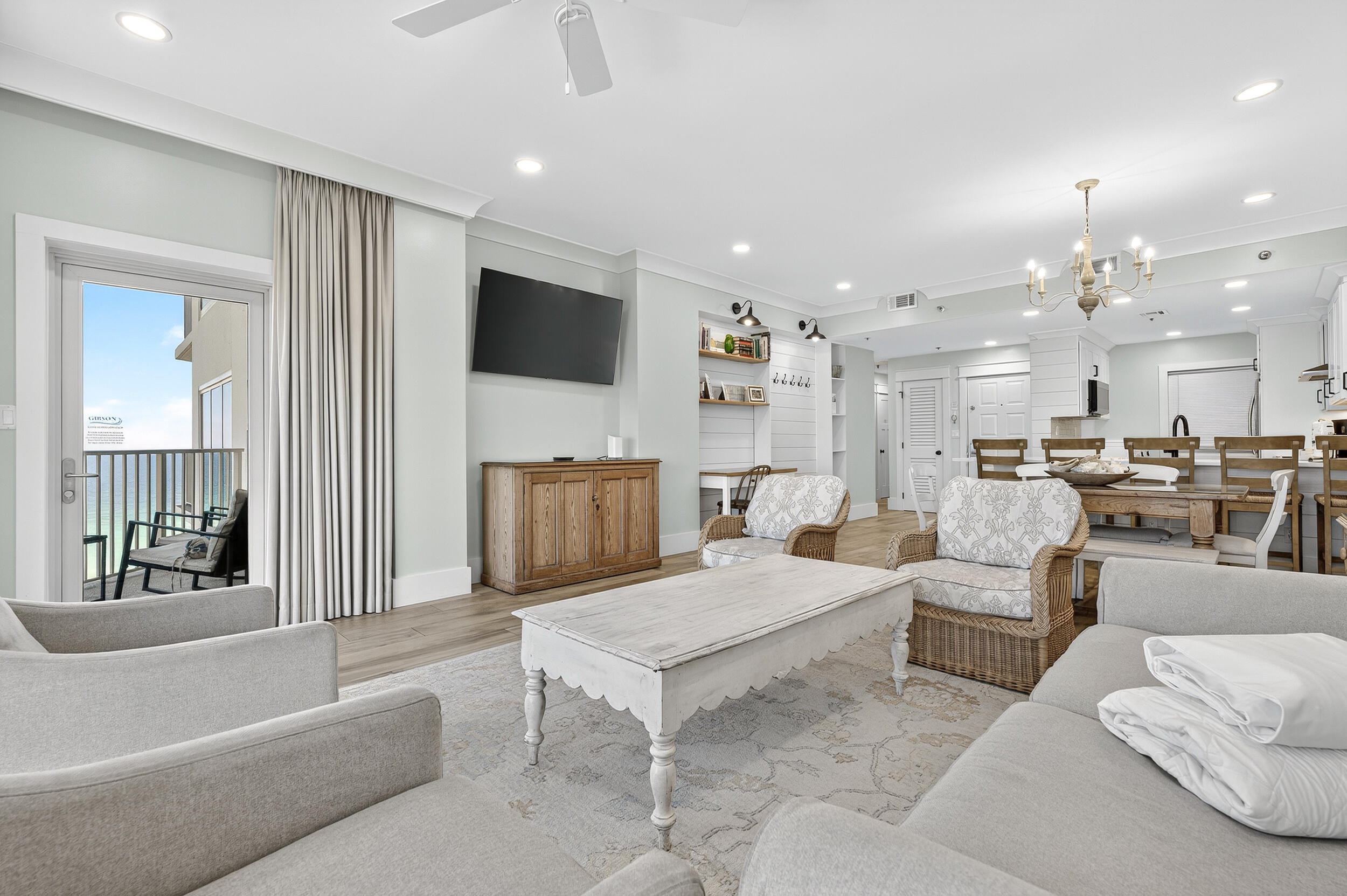 9011 W Us Highway 98, # B1005