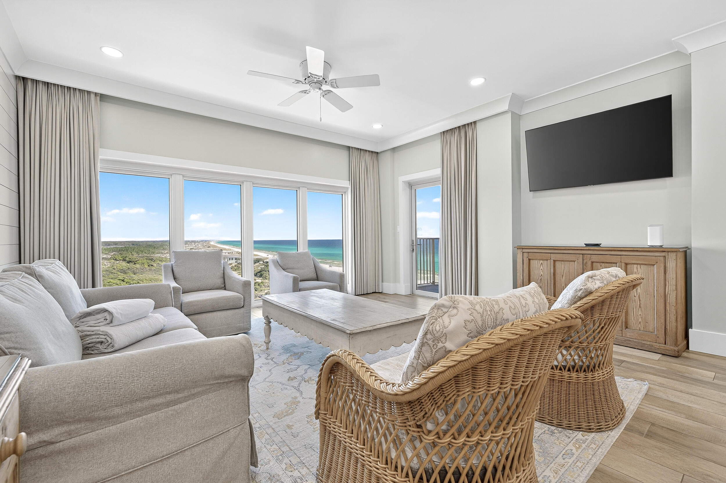 9011 W Us Highway 98, # B1005