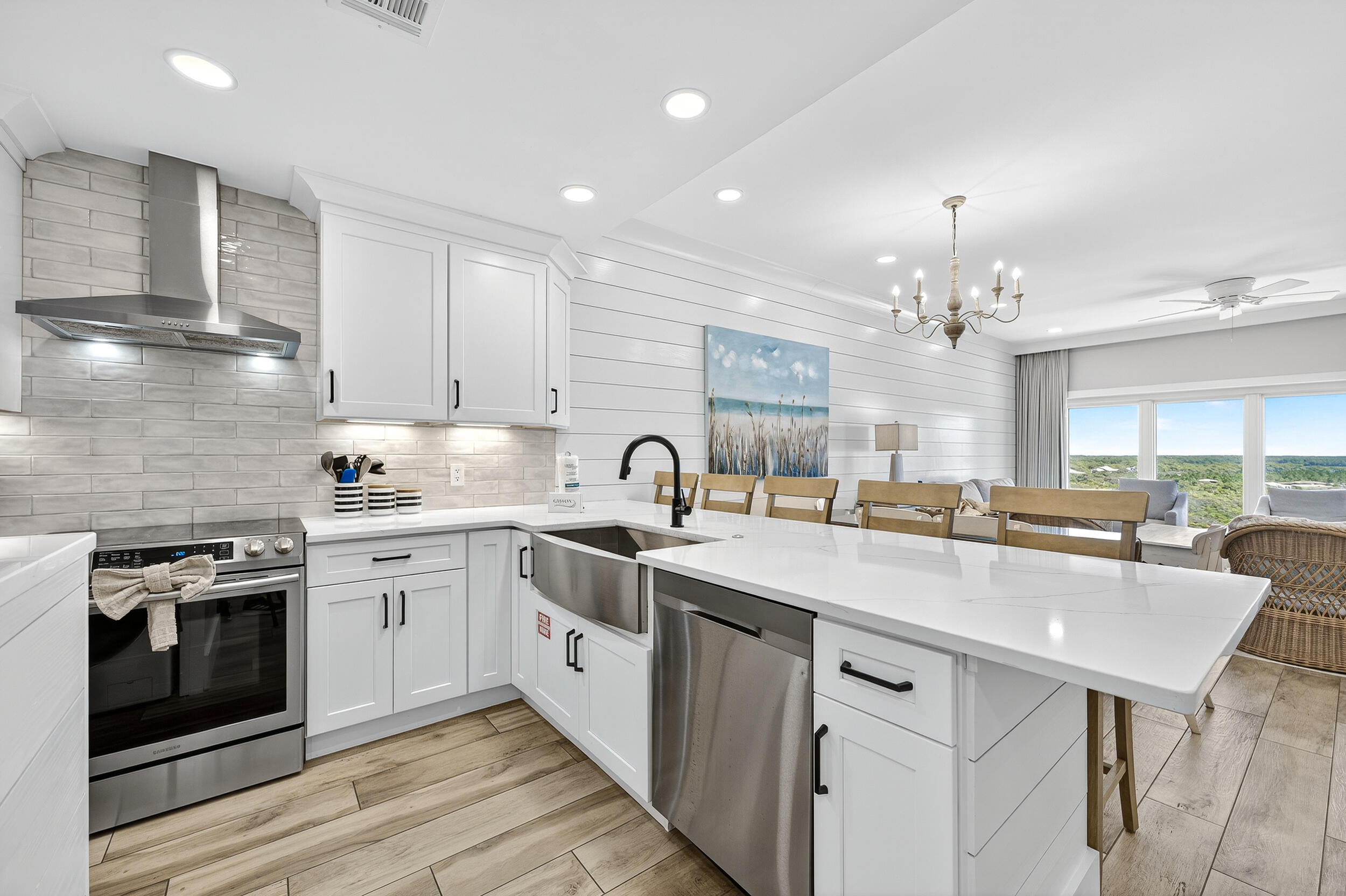 9011 W Us Highway 98, # B1005