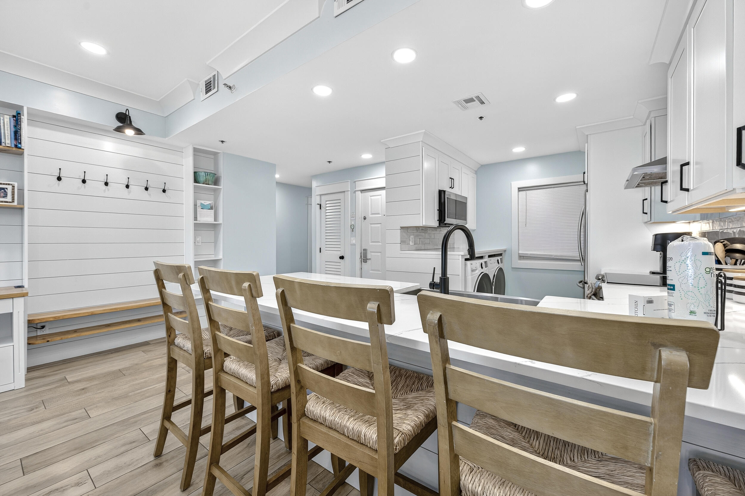 9011 W Us Highway 98, # B1005