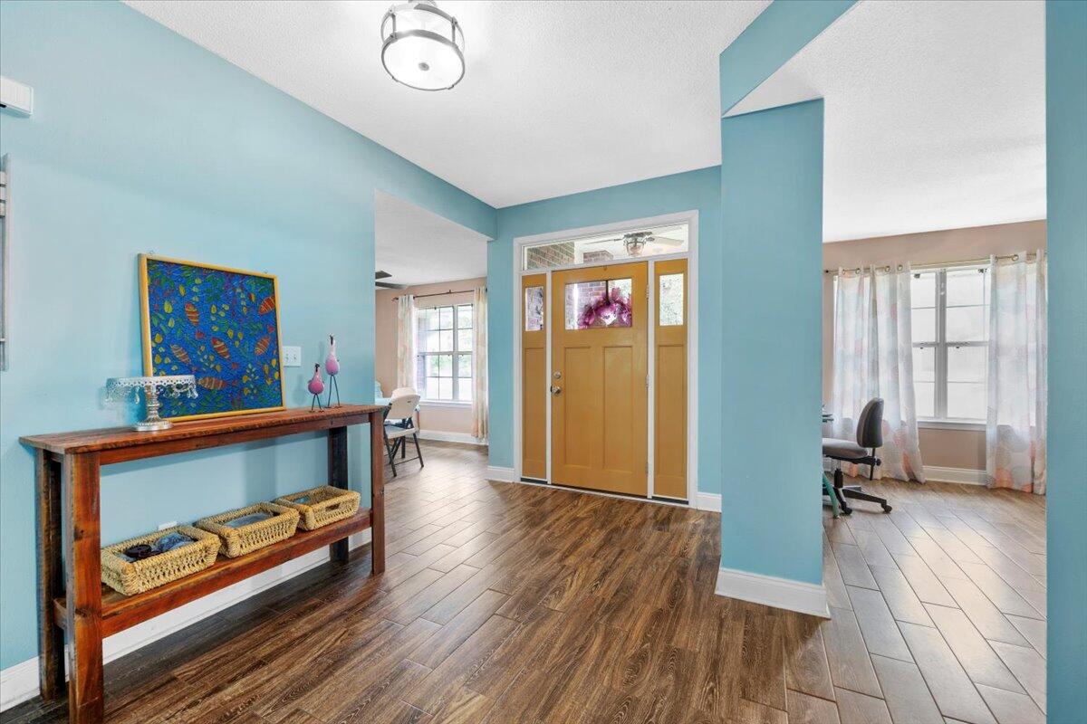 7006 Brighton Oaks Blvd Boulevard