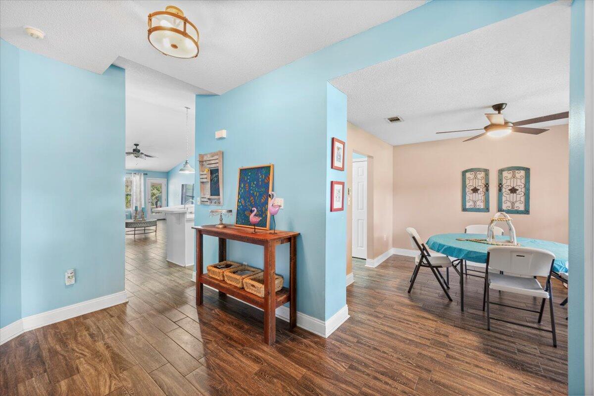 7006 Brighton Oaks Blvd Boulevard