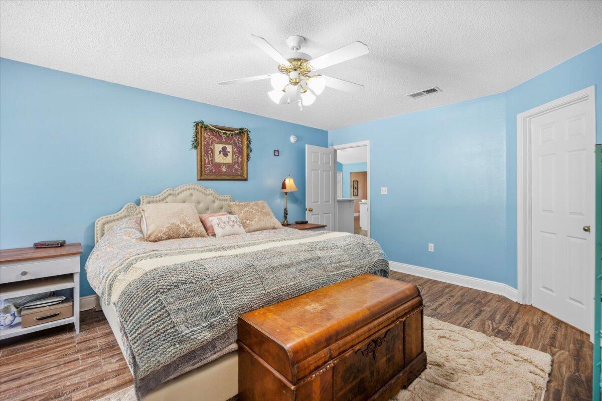 7006 Brighton Oaks Blvd Boulevard