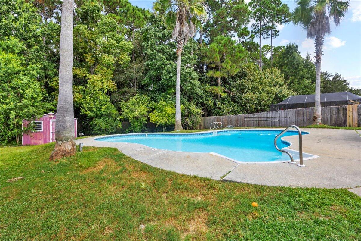 7006 Brighton Oaks Blvd Boulevard