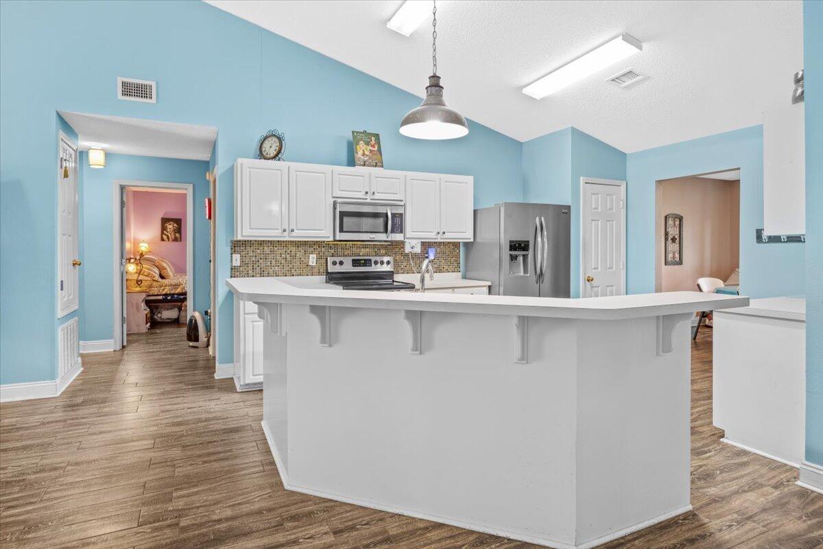 7006 Brighton Oaks Blvd Boulevard