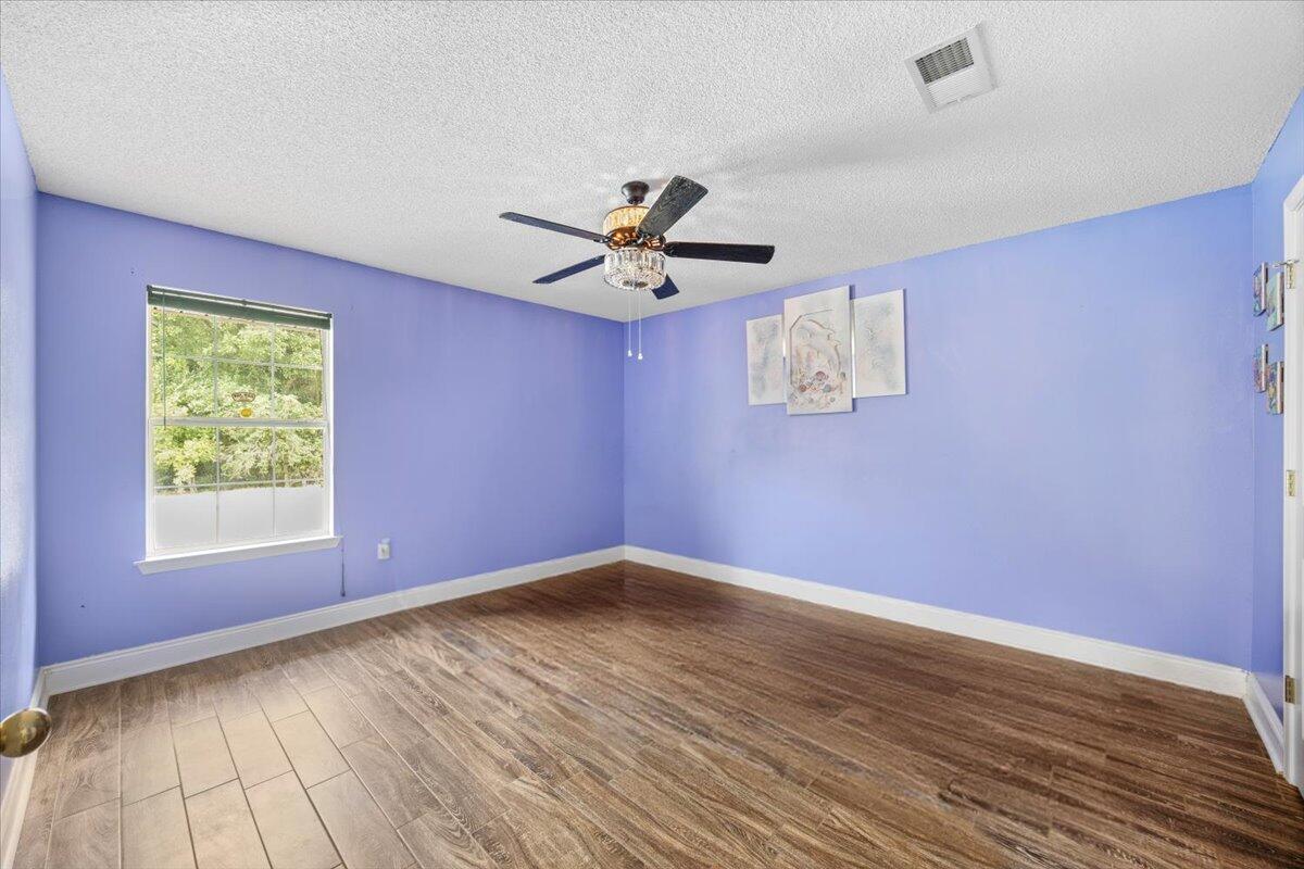 7006 Brighton Oaks Blvd Boulevard