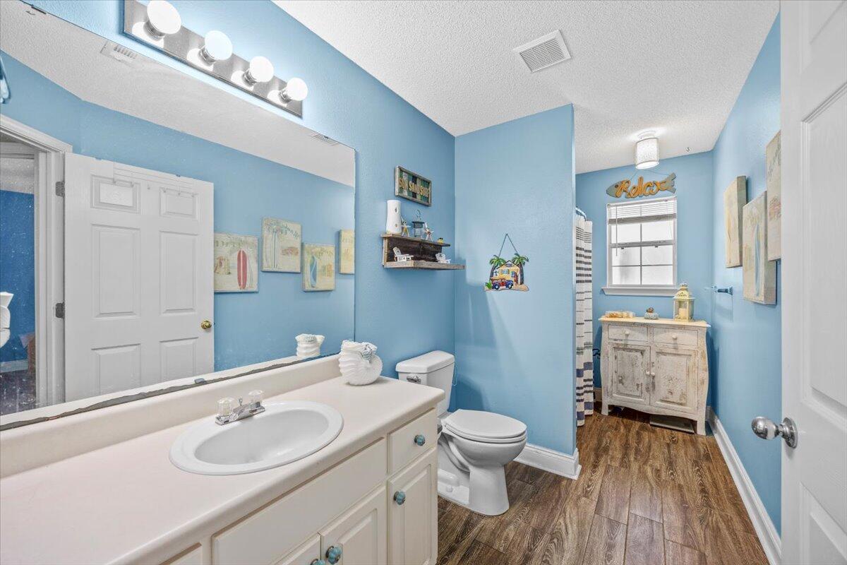 7006 Brighton Oaks Blvd Boulevard