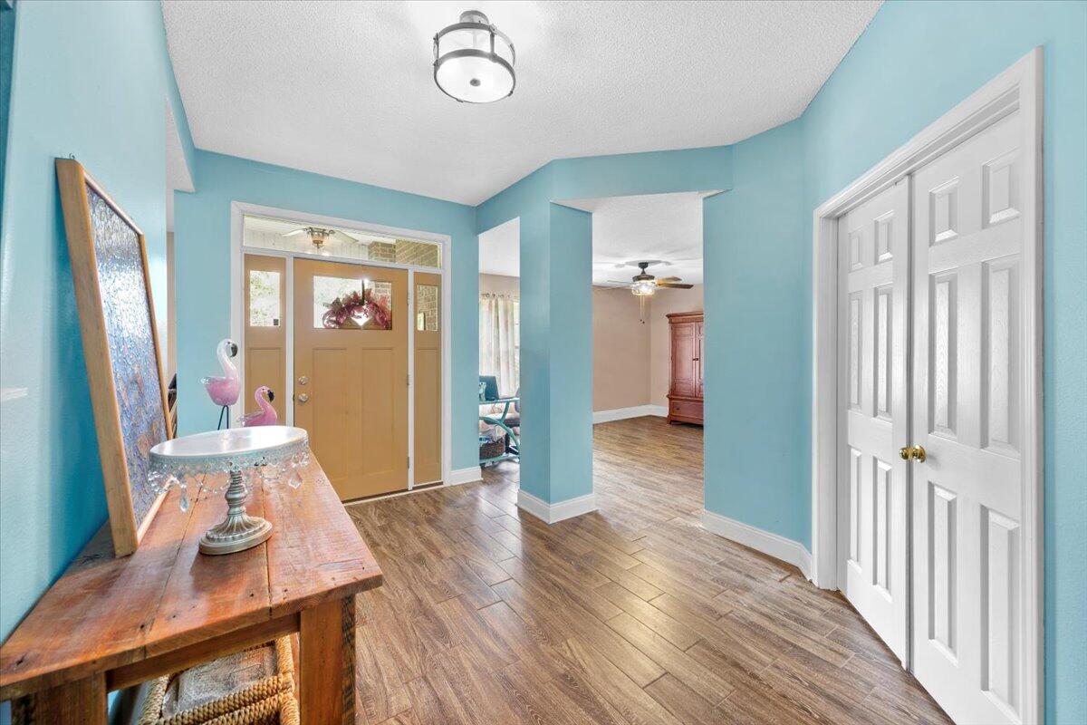 7006 Brighton Oaks Blvd Boulevard