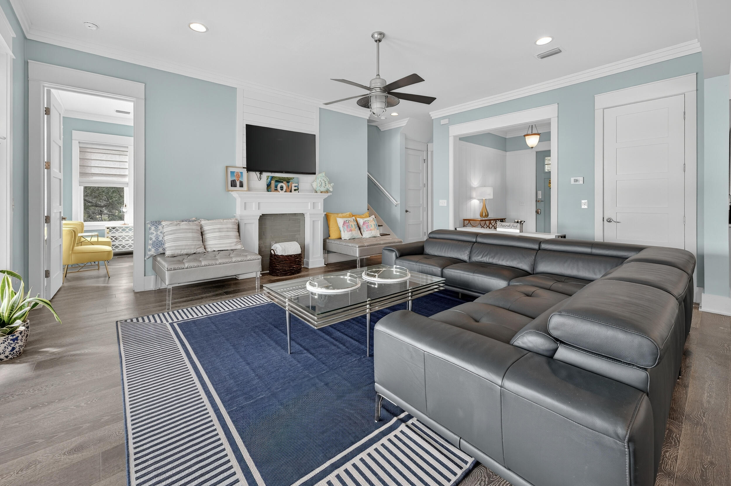 2975 Holley Point Road