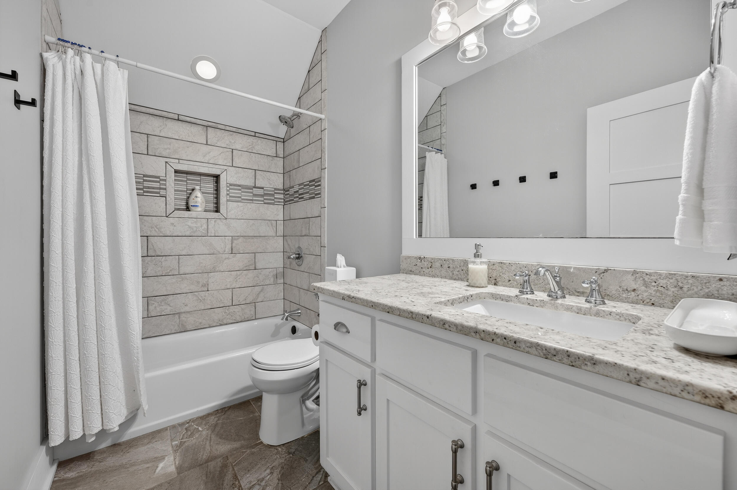 2975 Holley Point Road