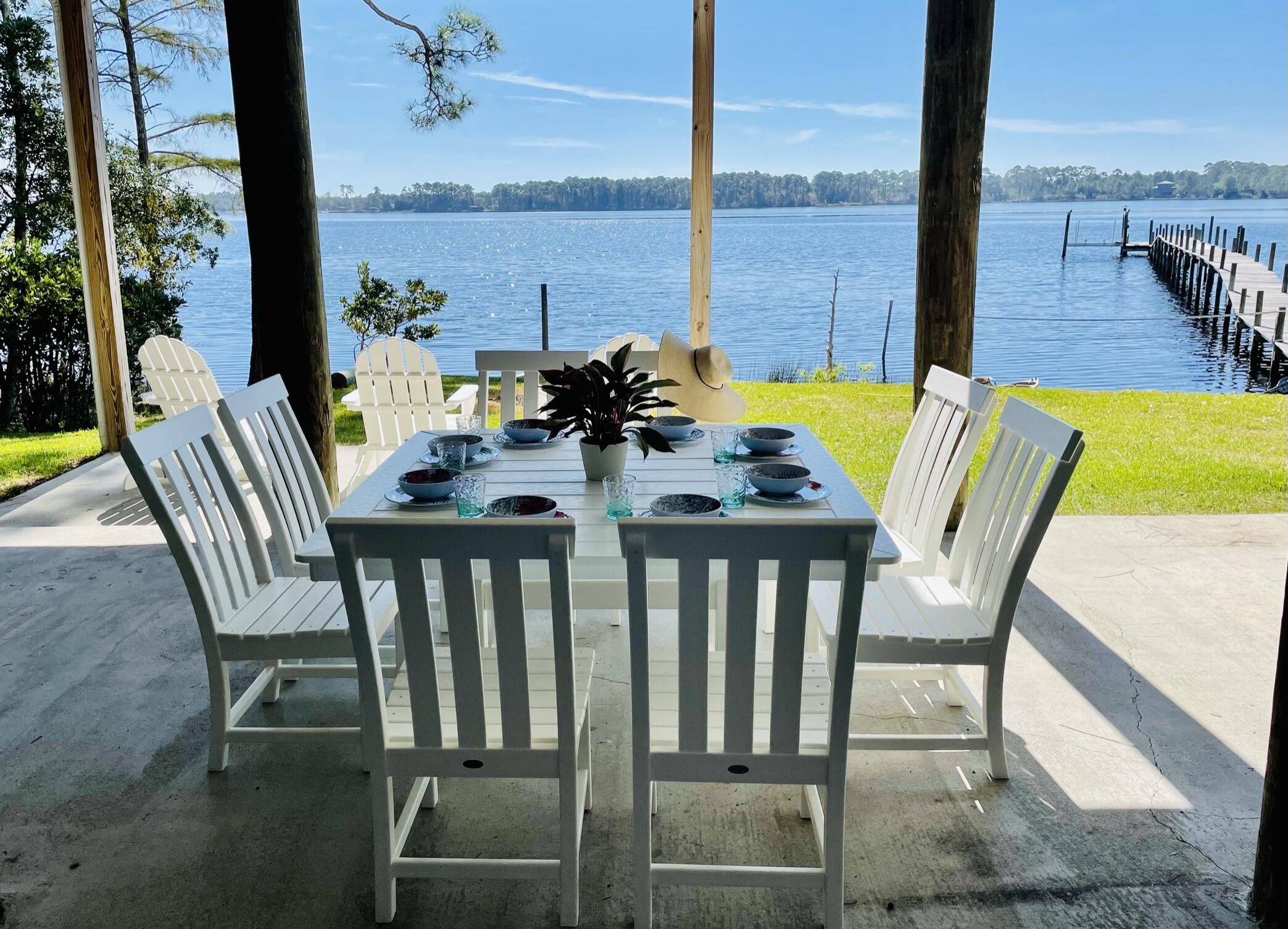 2975 Holley Point Road