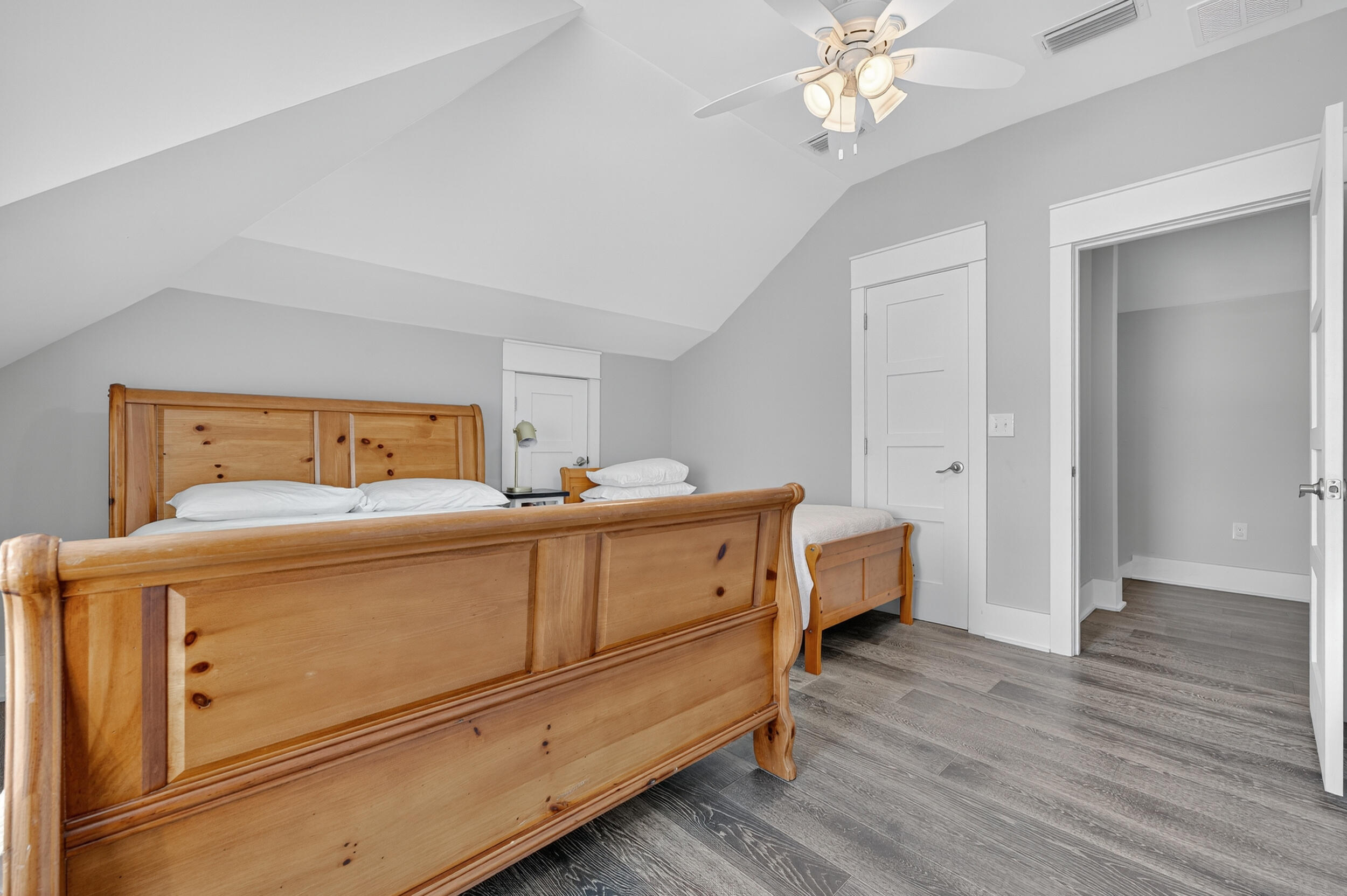 2975 Holley Point Road