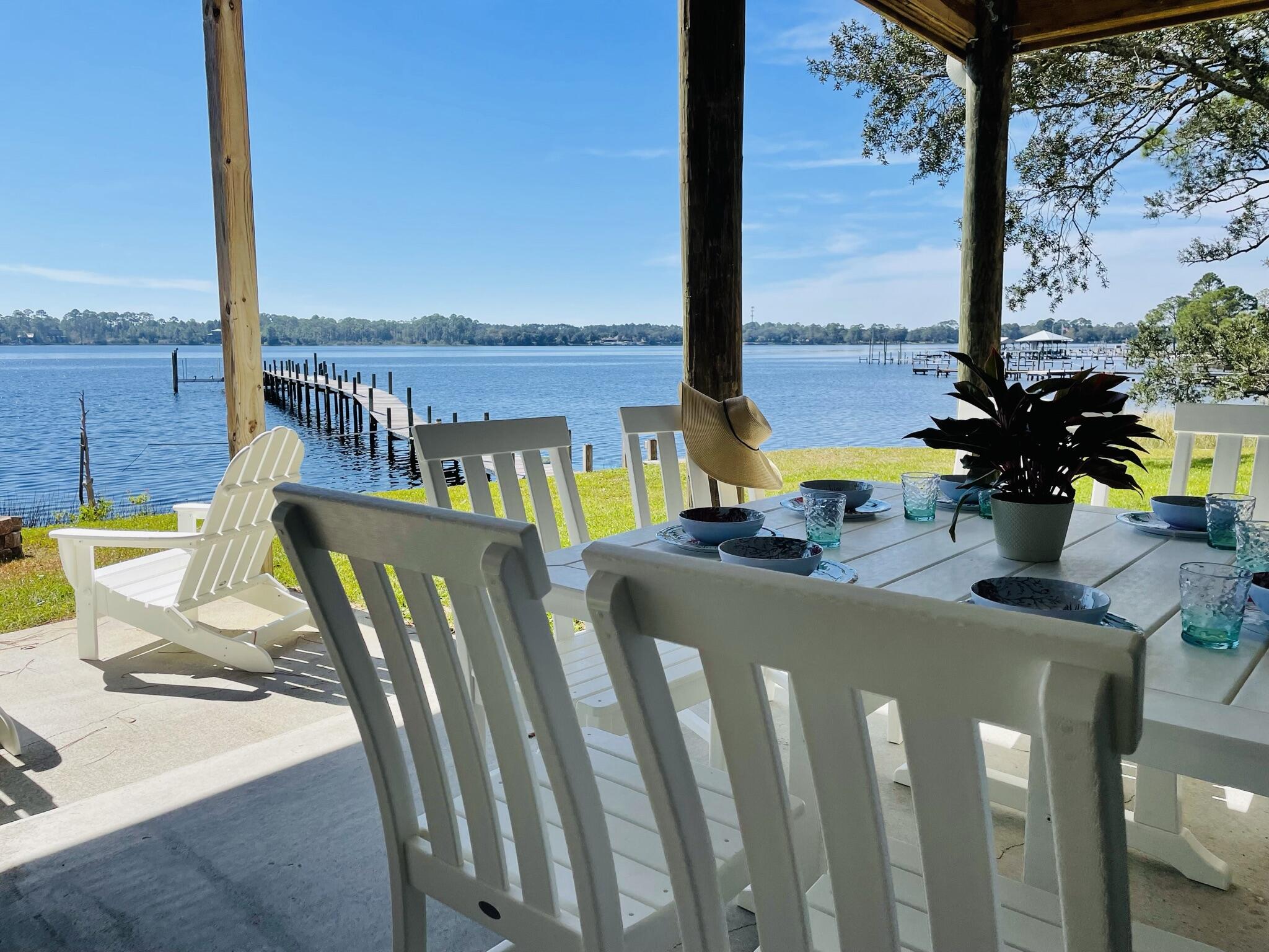 2975 Holley Point Road