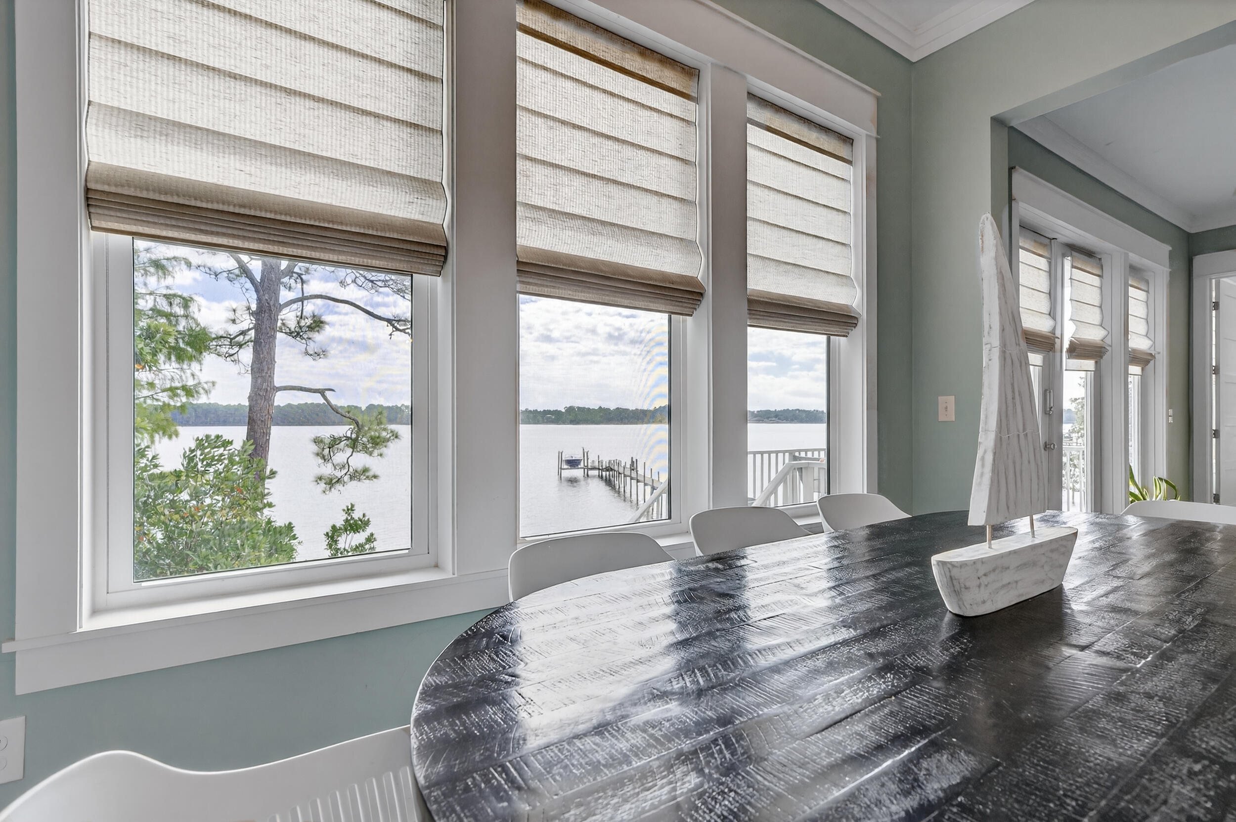 2975 Holley Point Road