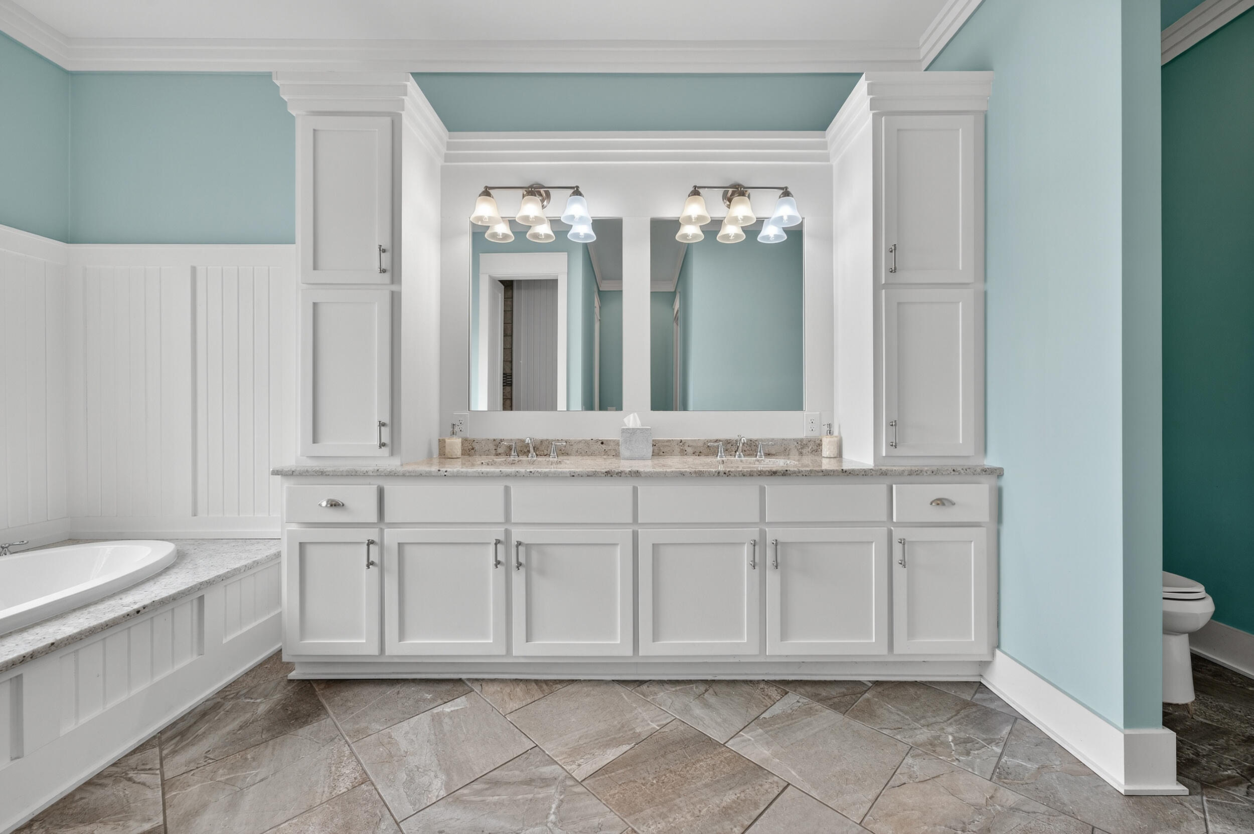 2975 Holley Point Road