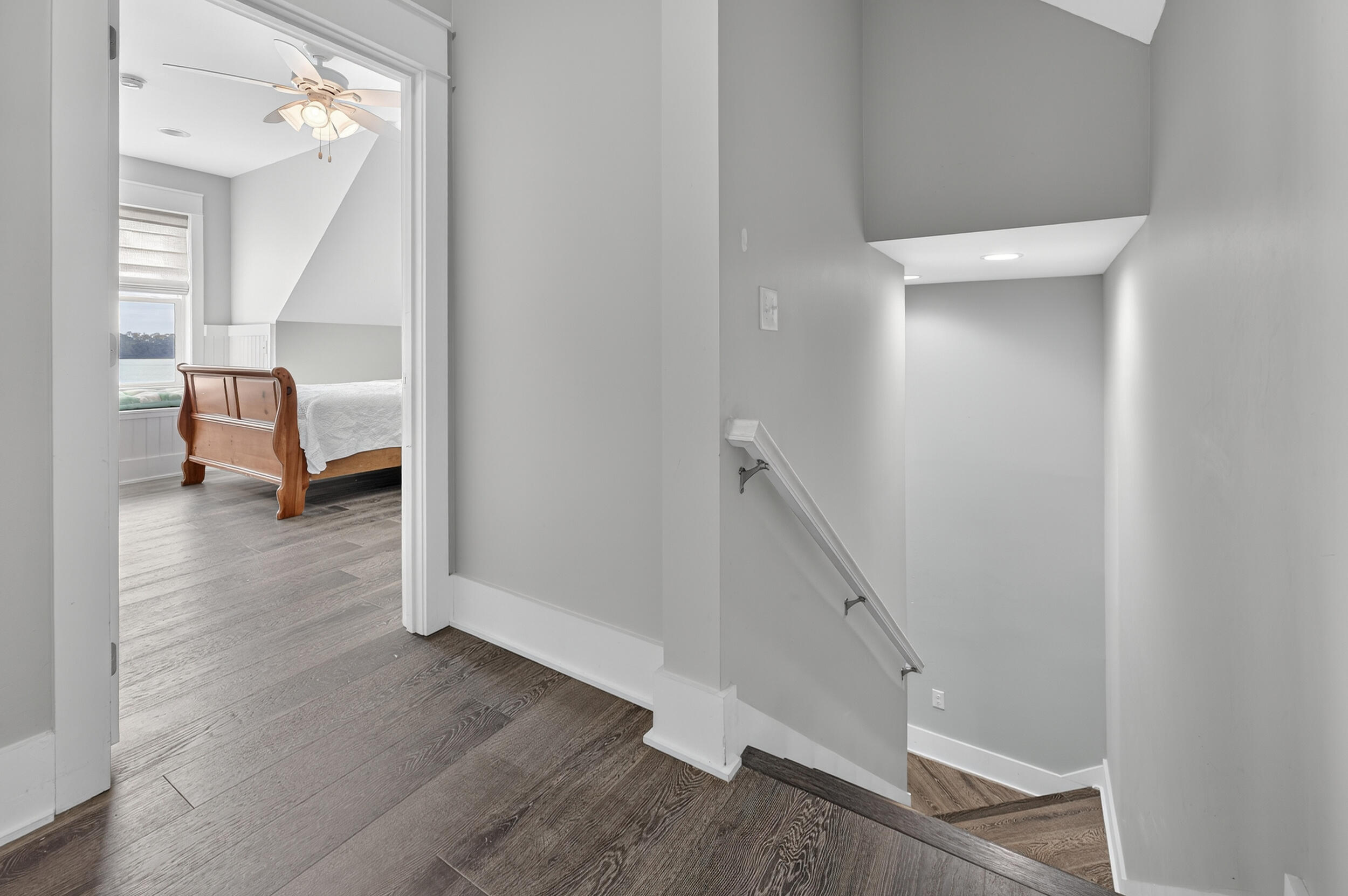 2975 Holley Point Road