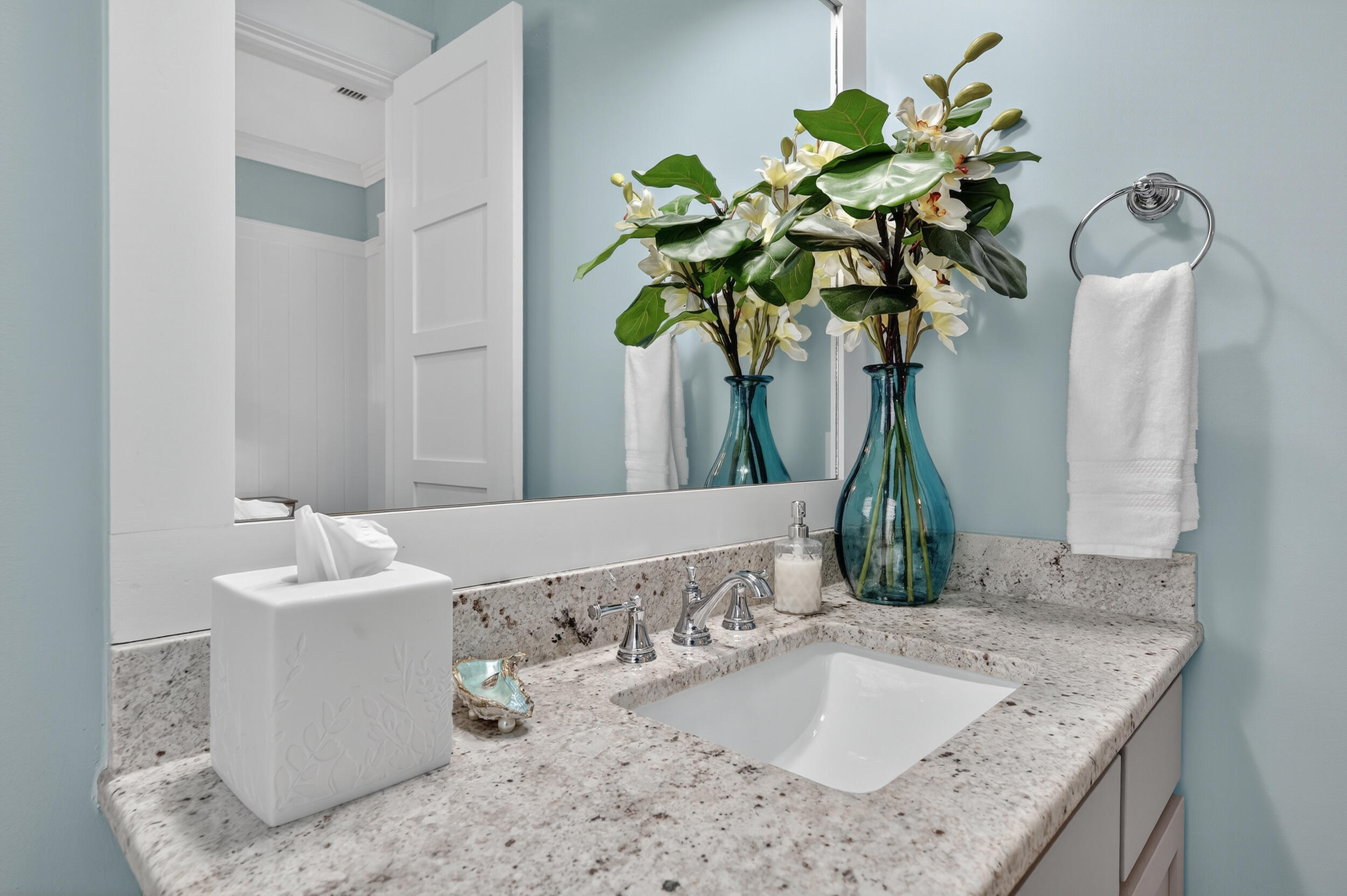 2975 Holley Point Road