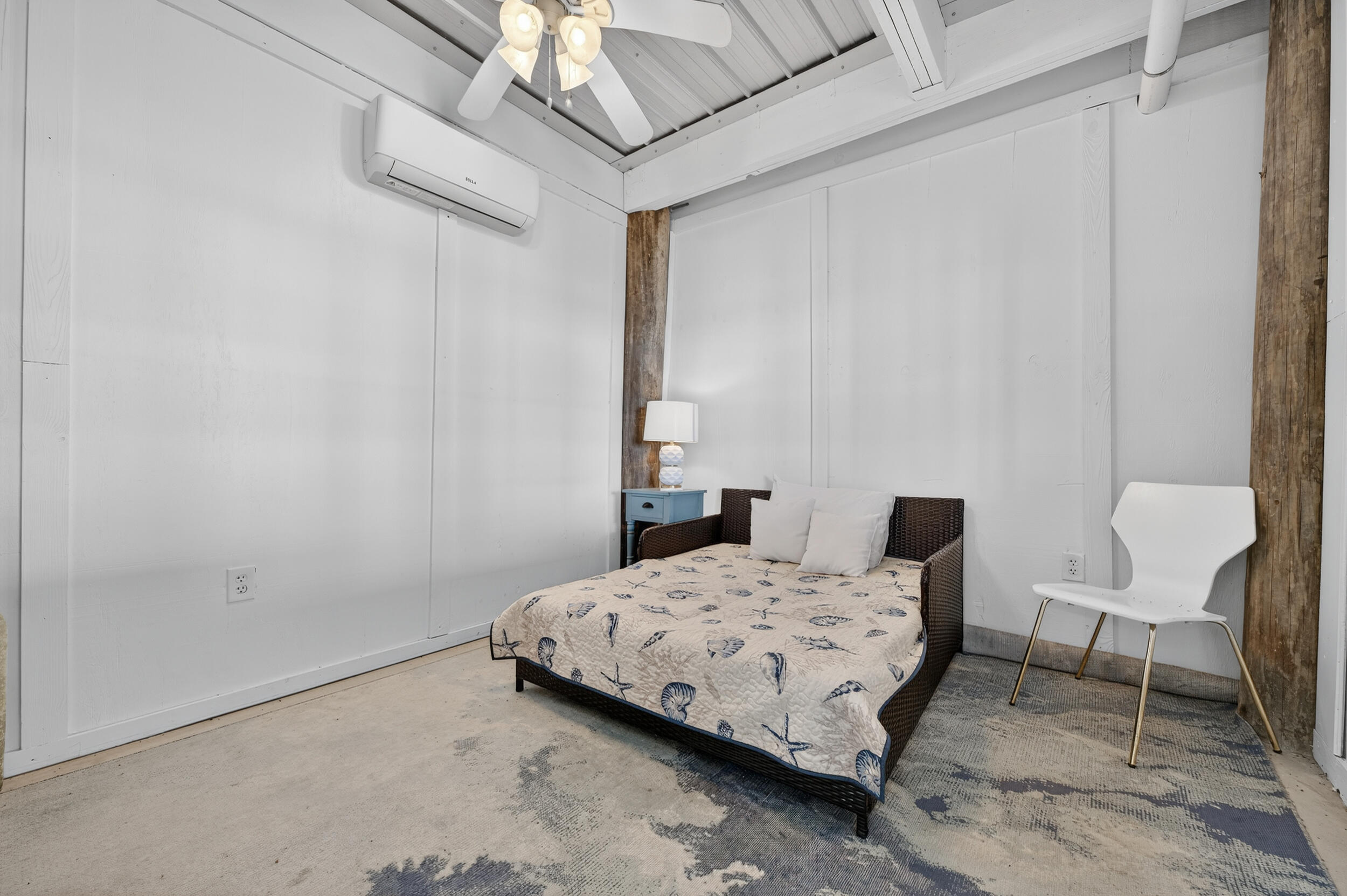 2975 Holley Point Road