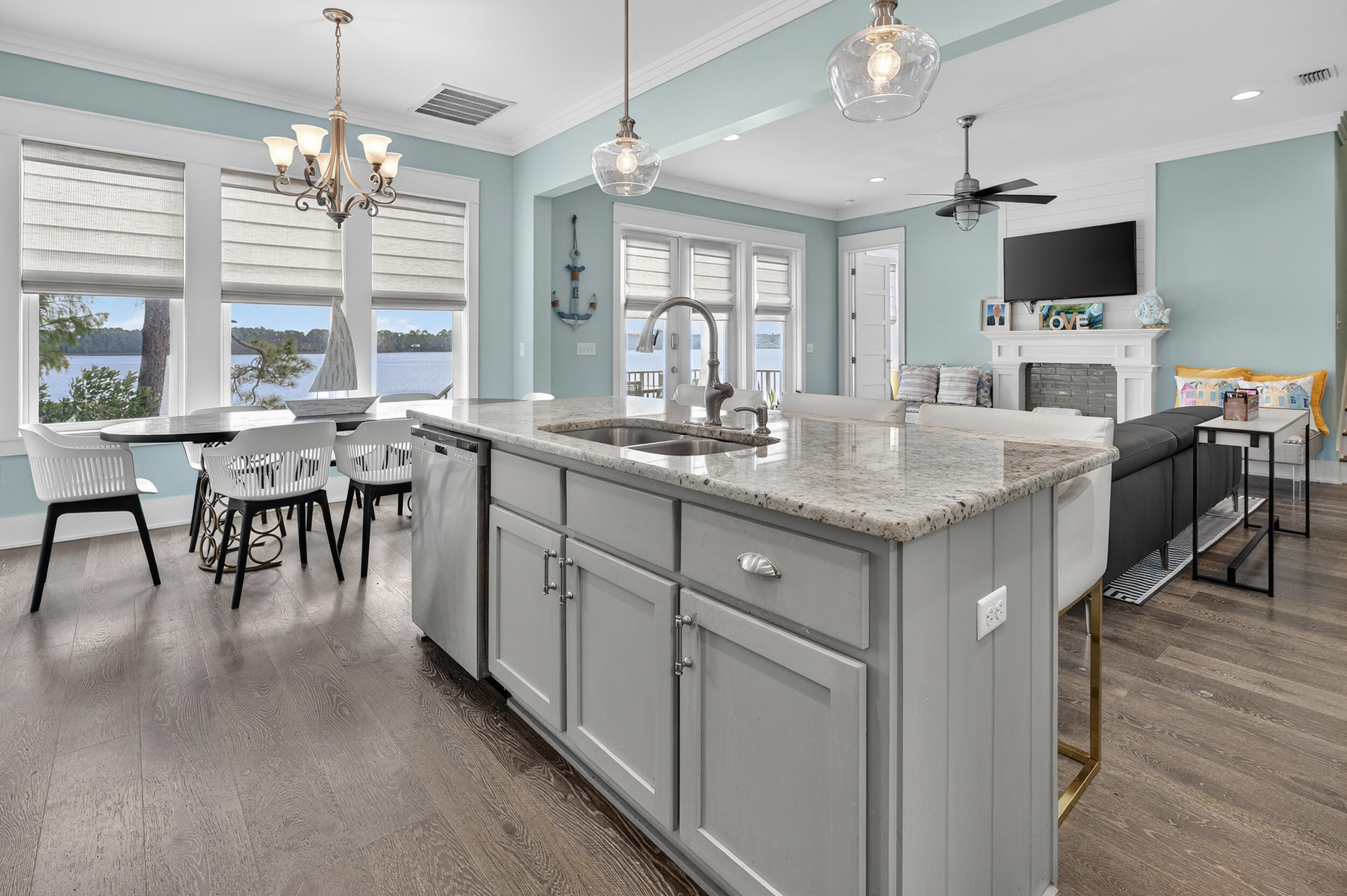 2975 Holley Point Road