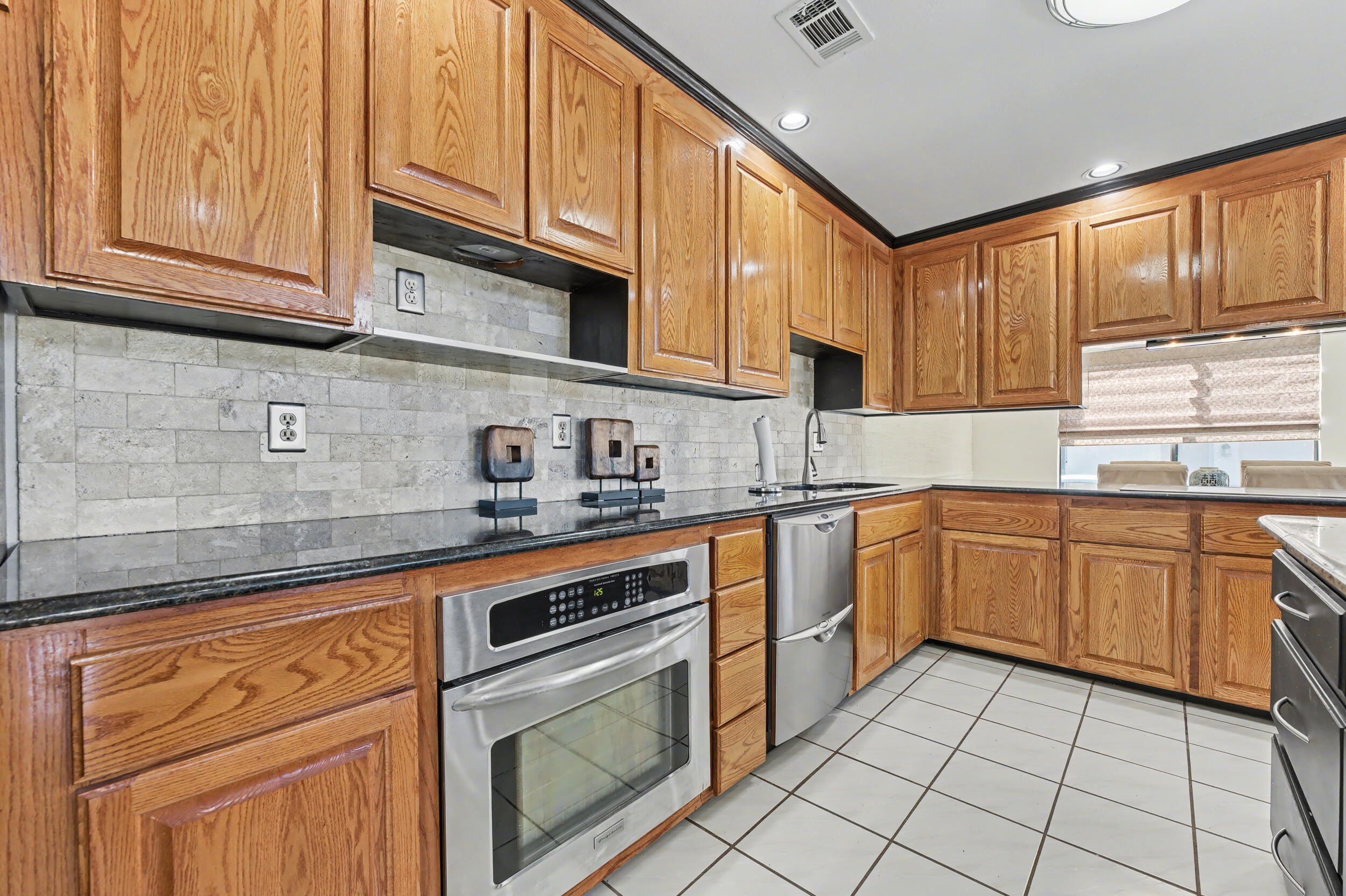 1567 Whisper Bay Boulevard